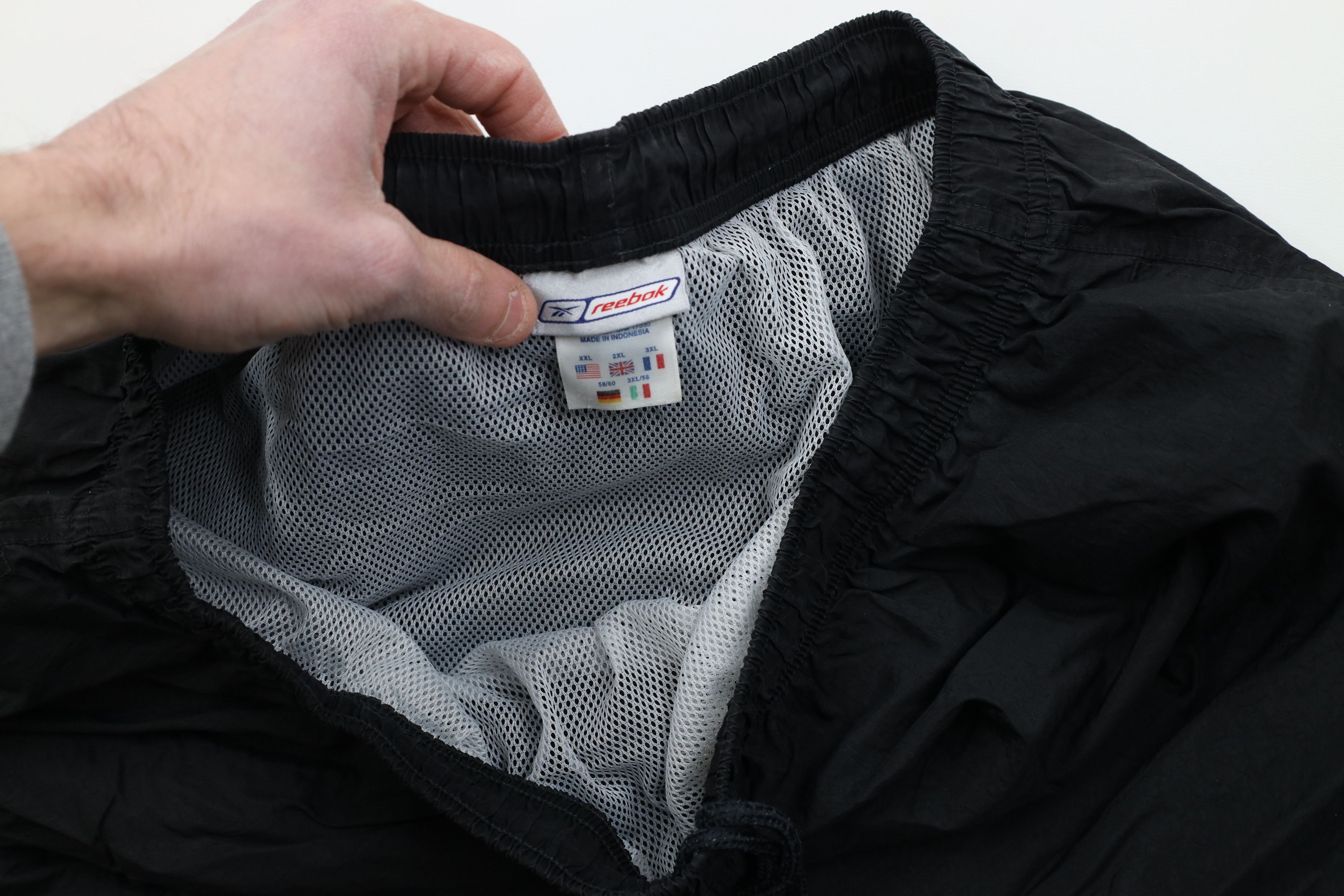 Reebok Vintage 90s Reebok Lined Above Knee Shorts Baggies Black Size US 38 / EU 54 - 7 Thumbnail