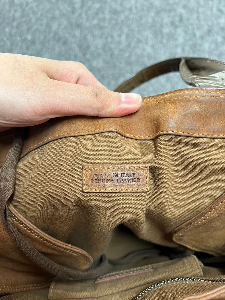Dries Van Noten Dries van noten Make an old cowhide handbag Size ONE SIZE - 5 Thumbnail