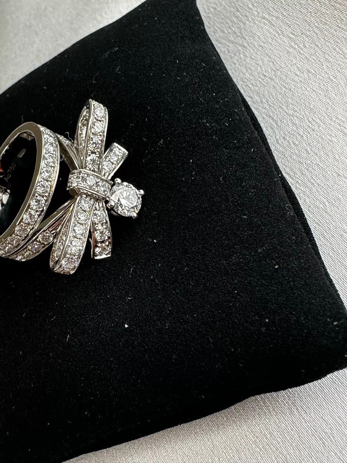 Chanel Chanel 18k Wht Gold 1.05 ct Diamond Ruban Ring, GIA, Sz 5.25 Size ONE SIZE - 8 Thumbnail