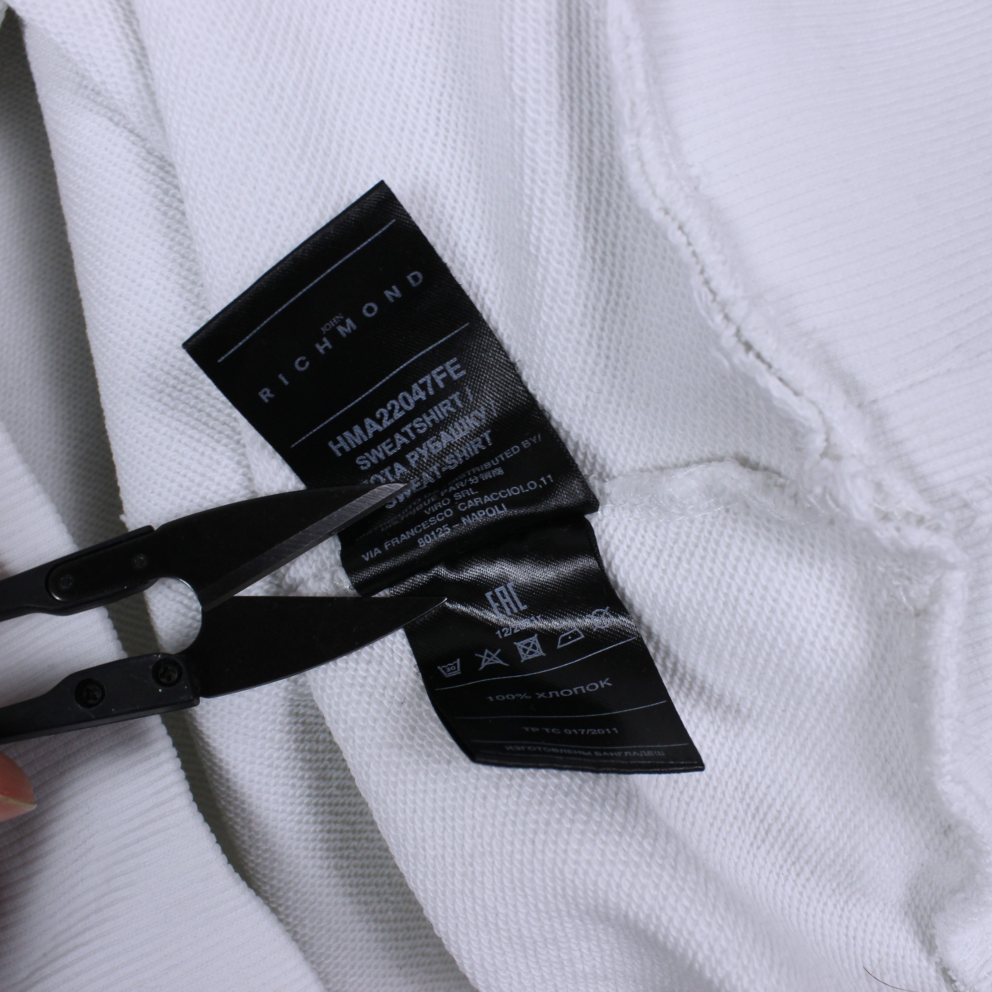 John Richmond John Richmond sweatshirt men cotton big logo L XL white Size US XL / EU 56 / 4 - 10 Thumbnail