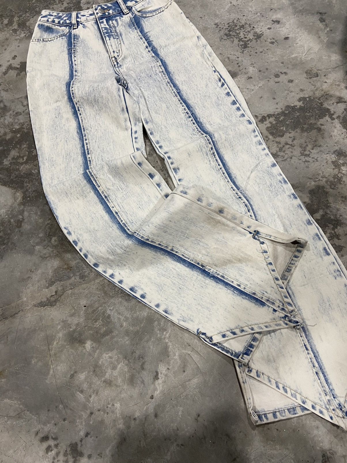 If Six Was Nine Vanda Flare Jeans Lightwash Size 25" / US 0 / IT 36 - 5 Thumbnail
