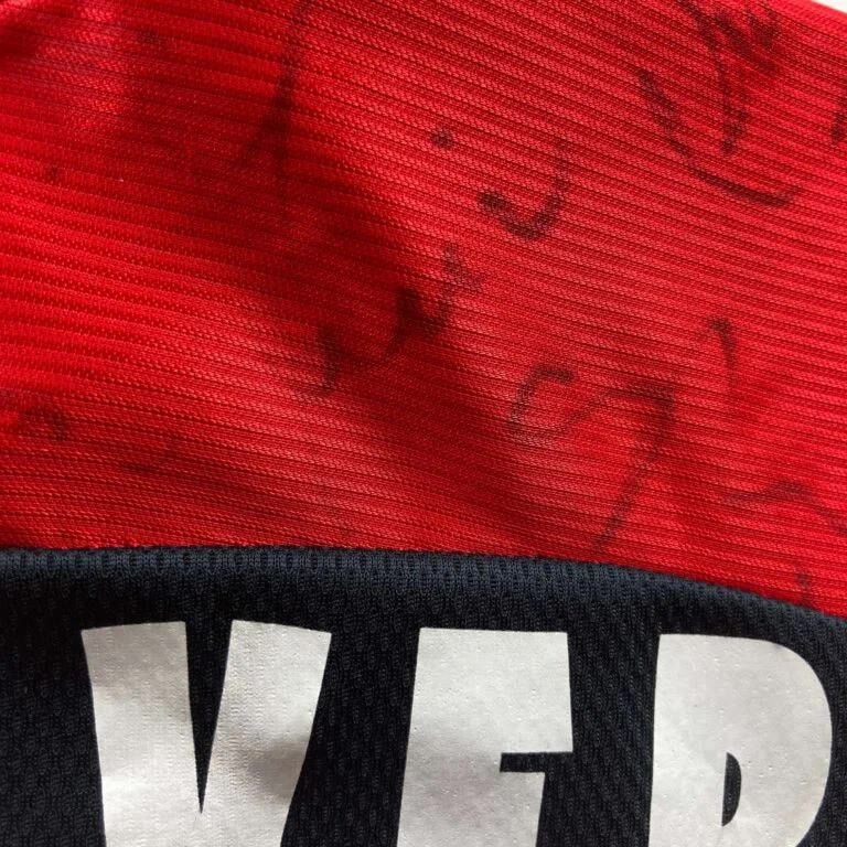 Other SIGNED Hannover 2002-03 Uhlsport home football jersey size M Size US M / EU 48-50 / 2 - 12 Thumbnail