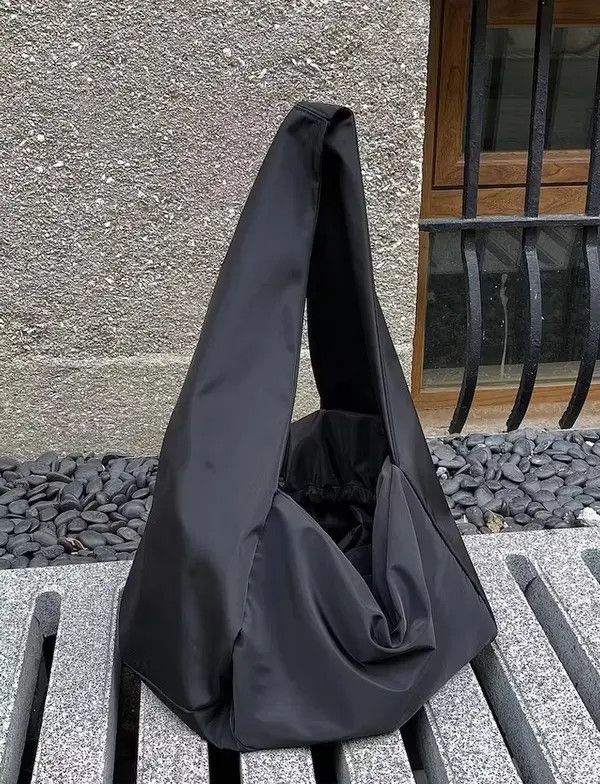 Japanese Brand Oversized Crossbody Bag Size ONE SIZE - 1 Thumbnail