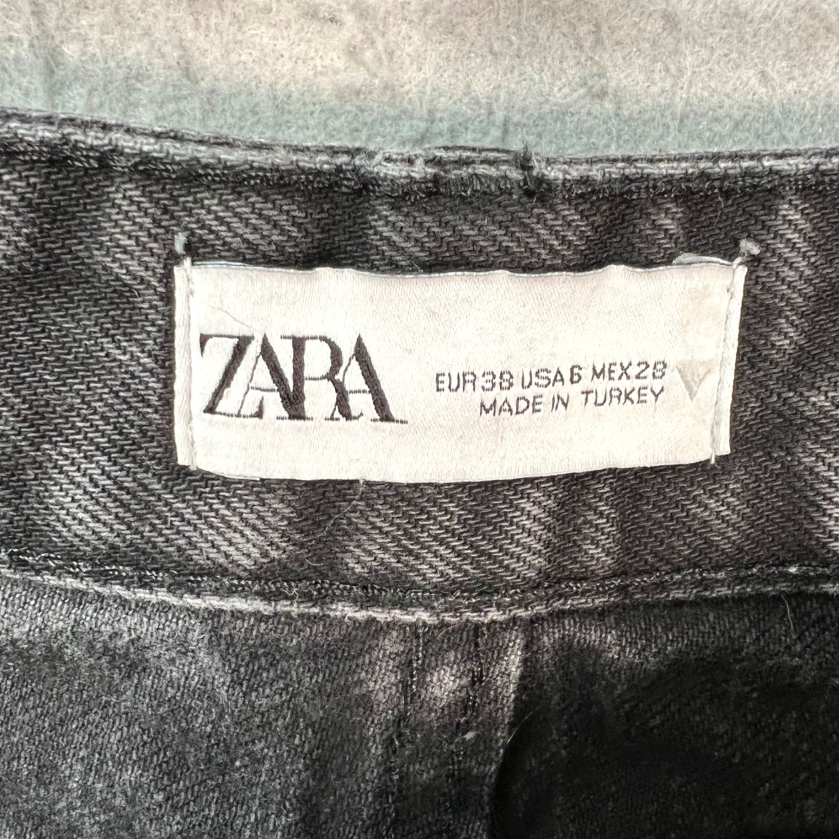 Zara Zara Womens Jeans Black High-Waisted Straight-Leg Frayed Hem 6 Denim Cotton Rise High Vintage Womens Jeans Size 28" / US 6 / IT 42 - 3 Thumbnail