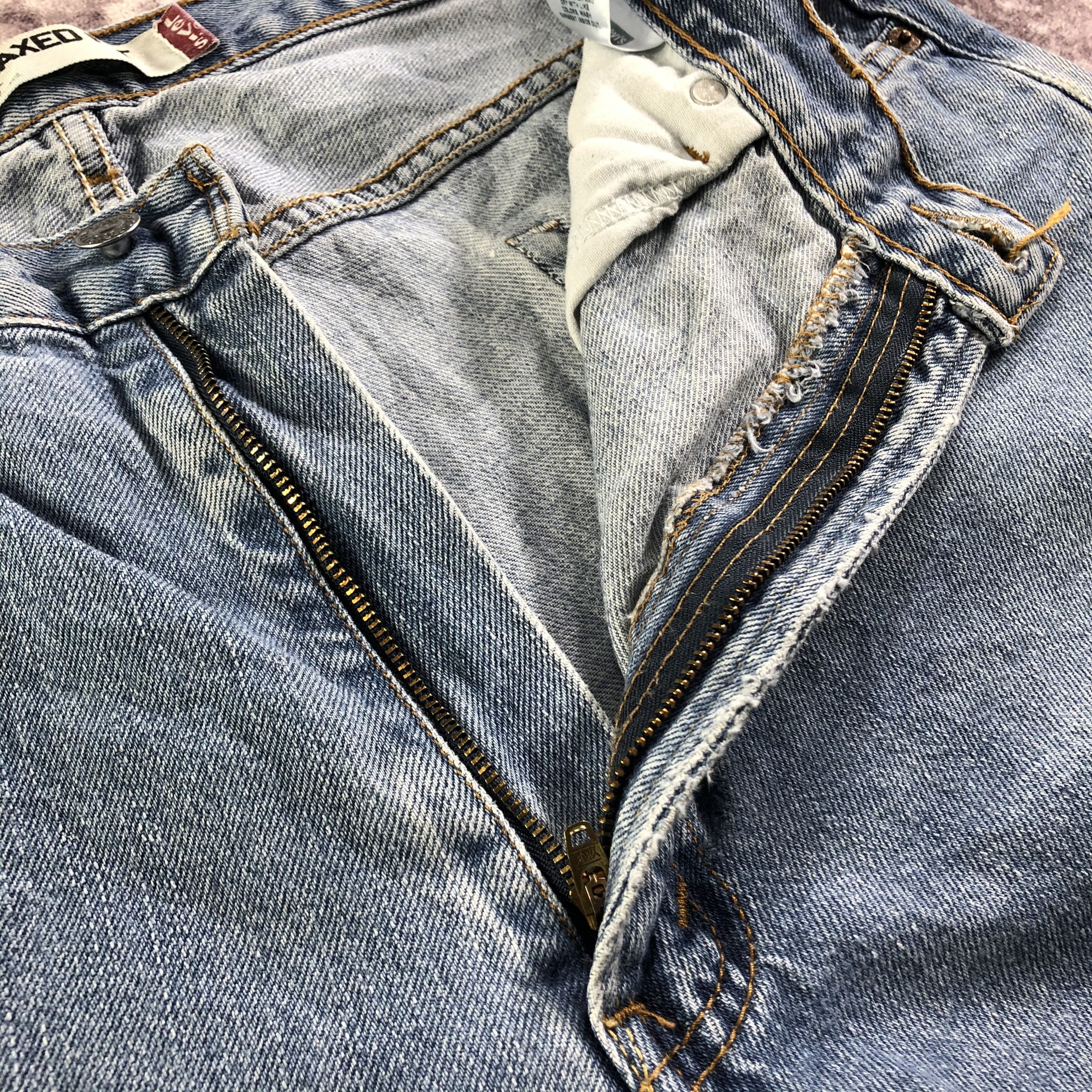 Levi's × Vintage Vintage Blue Wash Levis 550 Jeans-JM3430 Size US 34 / EU 50 - 9 Thumbnail