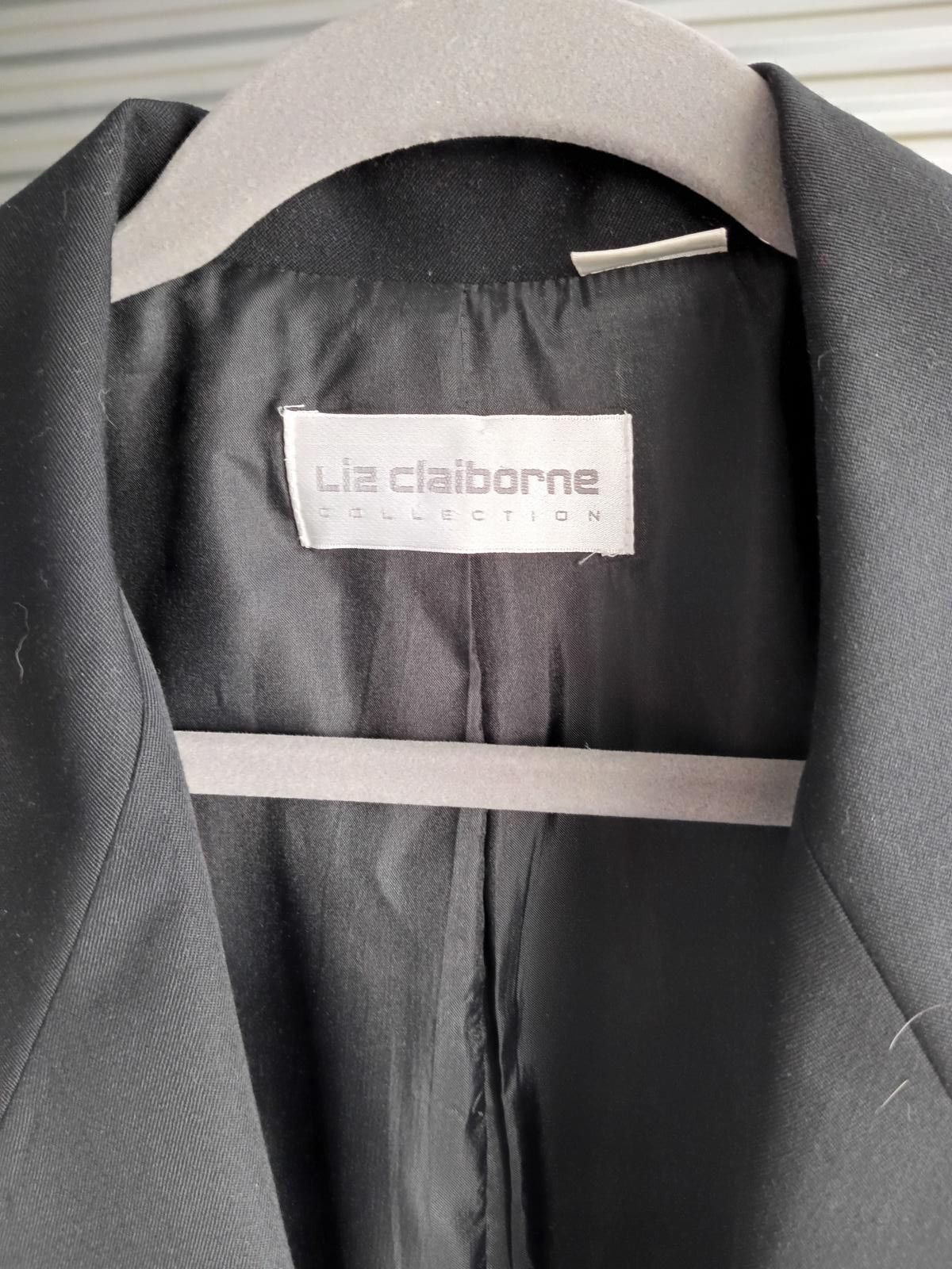 Designer Lia Claiborne Black Blazer - Size 10 Size L / US 10 / IT 46 - 3 Thumbnail
