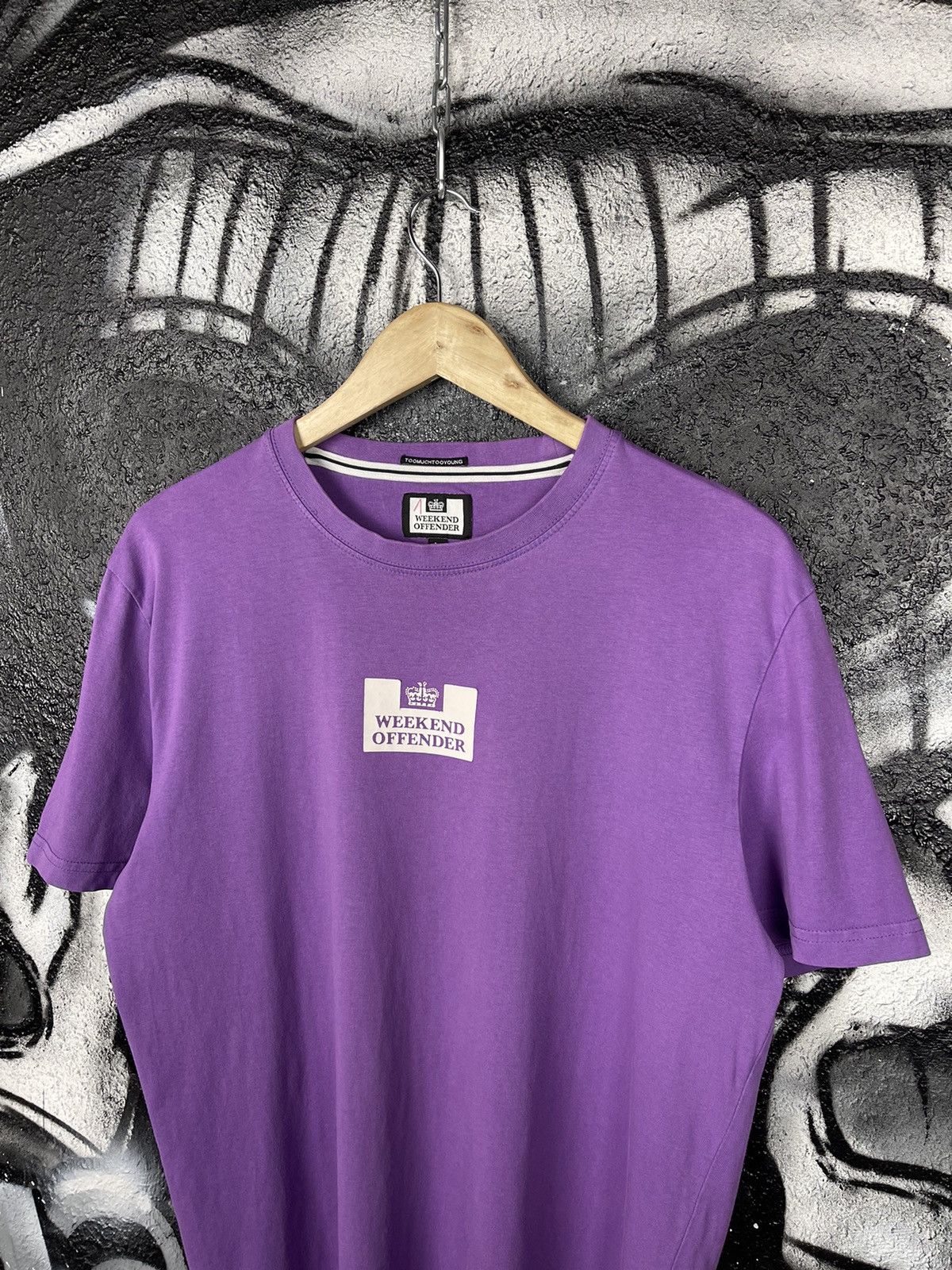 Weekend Offender Weekend Offender Casual Box Logo Purple T-Shirt Men’s Size Large Size US L / EU 52-54 / 3 - 2 Thumbnail