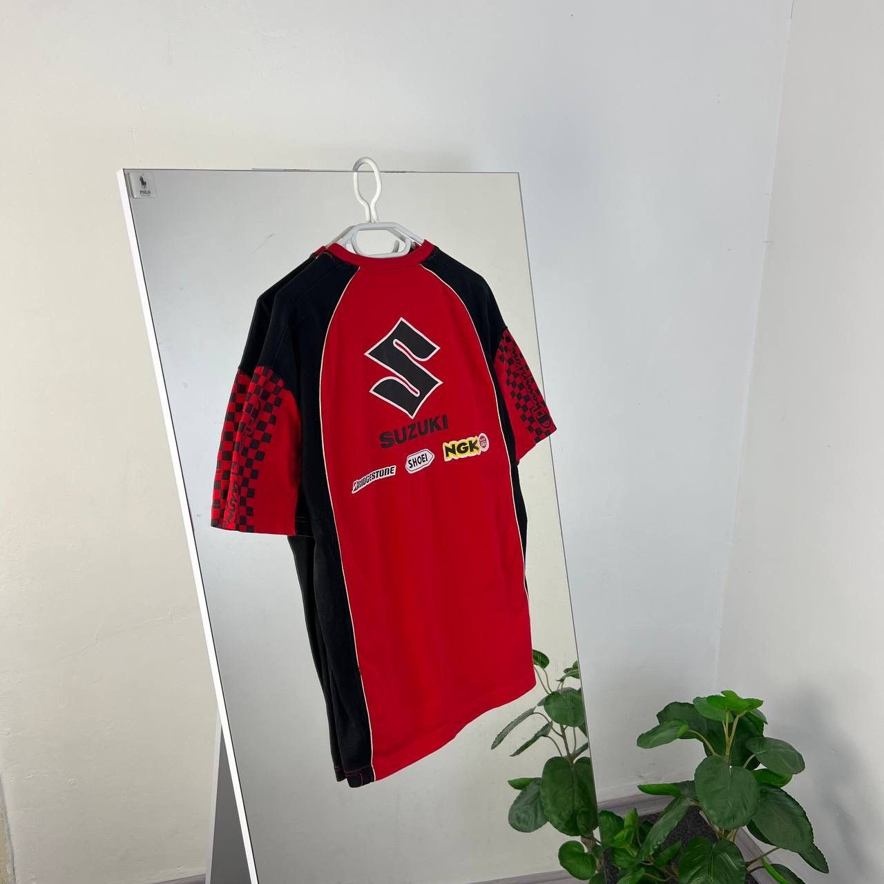 Vintage Vintage Y2K Suzuki Big Logo Racing T-Shirt Size US M / EU 48-50 / 2 - 2 Thumbnail