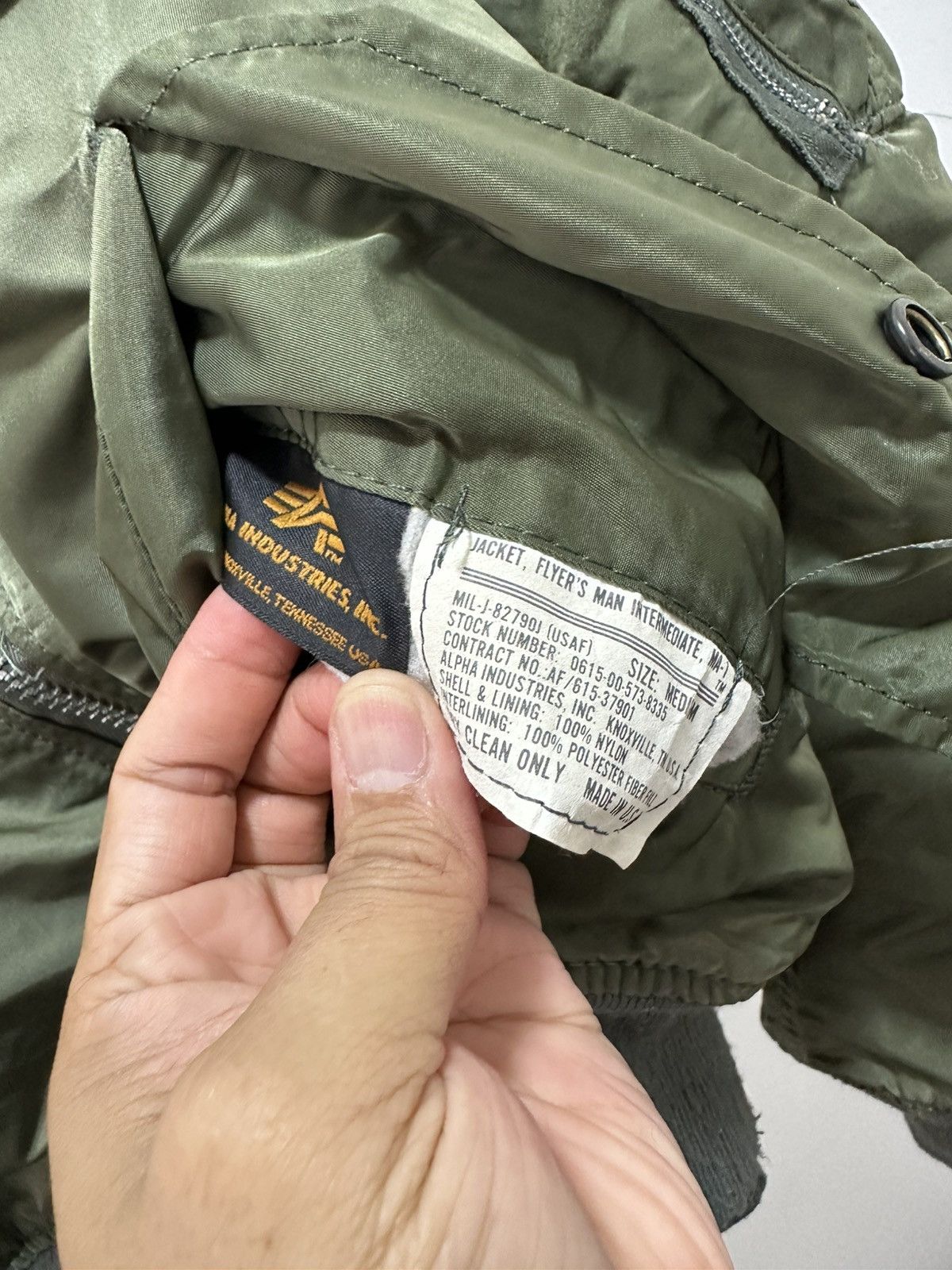 Alpha Industries × Vintage Alpha Industries MA-1 Jacket Destruct System Para rescue Size US M / EU 48-50 / 2 - 5 Thumbnail