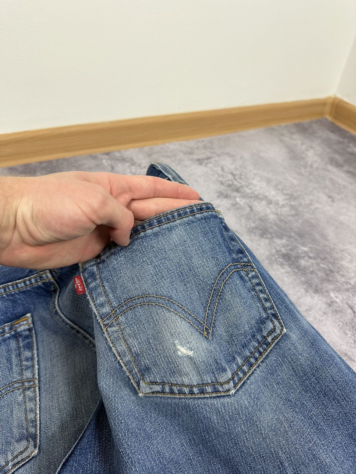 Levi's Vintage Levi's 501 Faded American Denim Baggy Hype Jeans Size US 32 / EU 48 - 14 Thumbnail