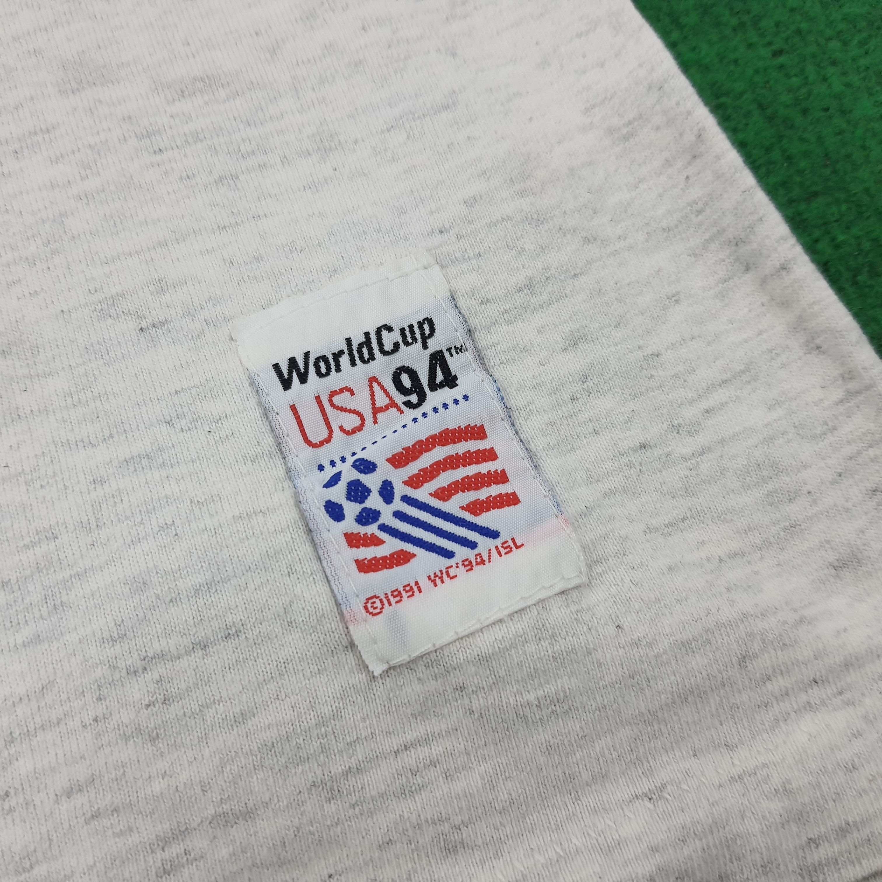 Adidas × Vintage Vintage World Cup USA '94 Football Soccer Sports Tshirt Size US XL / EU 56 / 4 - 4 Thumbnail