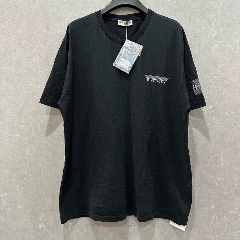 Givenchy Givenchy Back Zipper Logo Short Sleeve Size US XXL / EU 58 / 5 - 1 Thumbnail