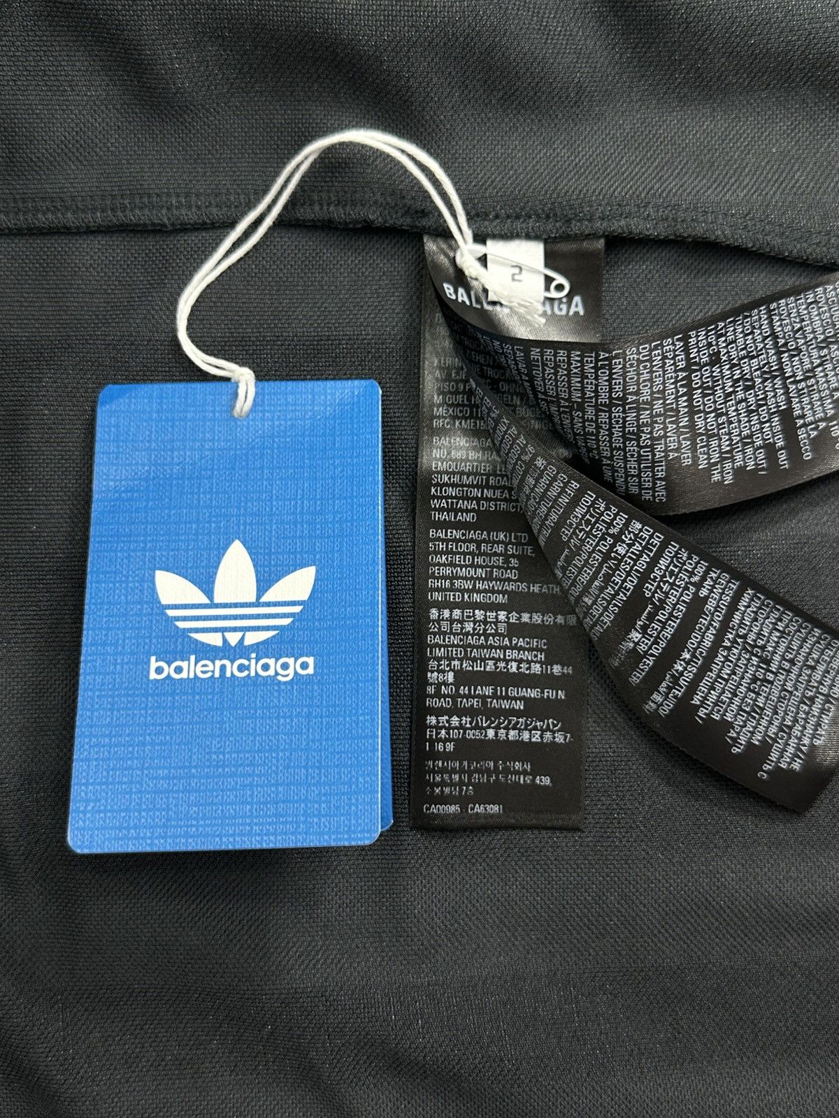 Balenciaga Balenciaga Adidas Football/ Soccer Jersey Black Size US M / EU 48-50 / 2 - 7 Thumbnail