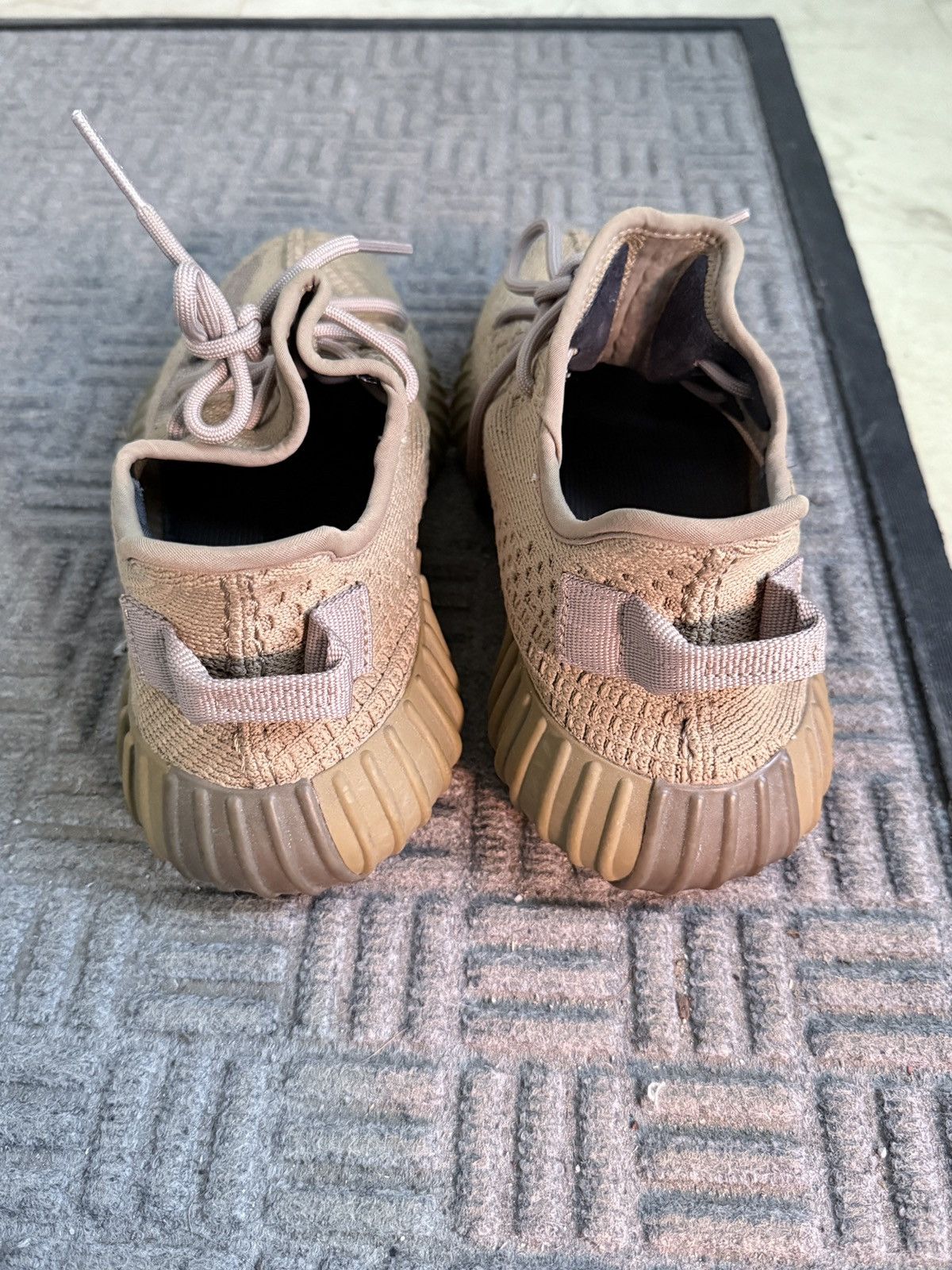 Adidas adidas Yeezy Boost 350 V2 Earth Size US 7 / EU 40 - 6 Thumbnail