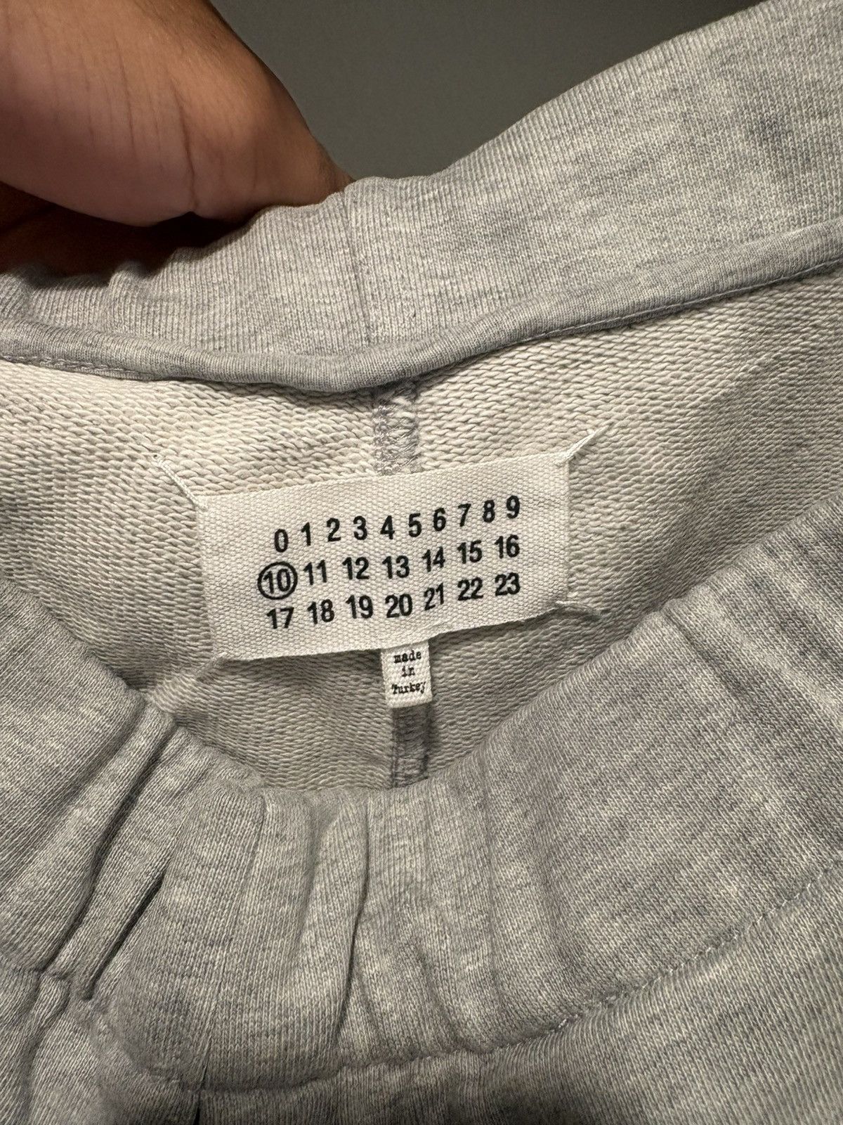Maison Margiela Margiela sweatpants Size US 32 / EU 48 - 4 Thumbnail