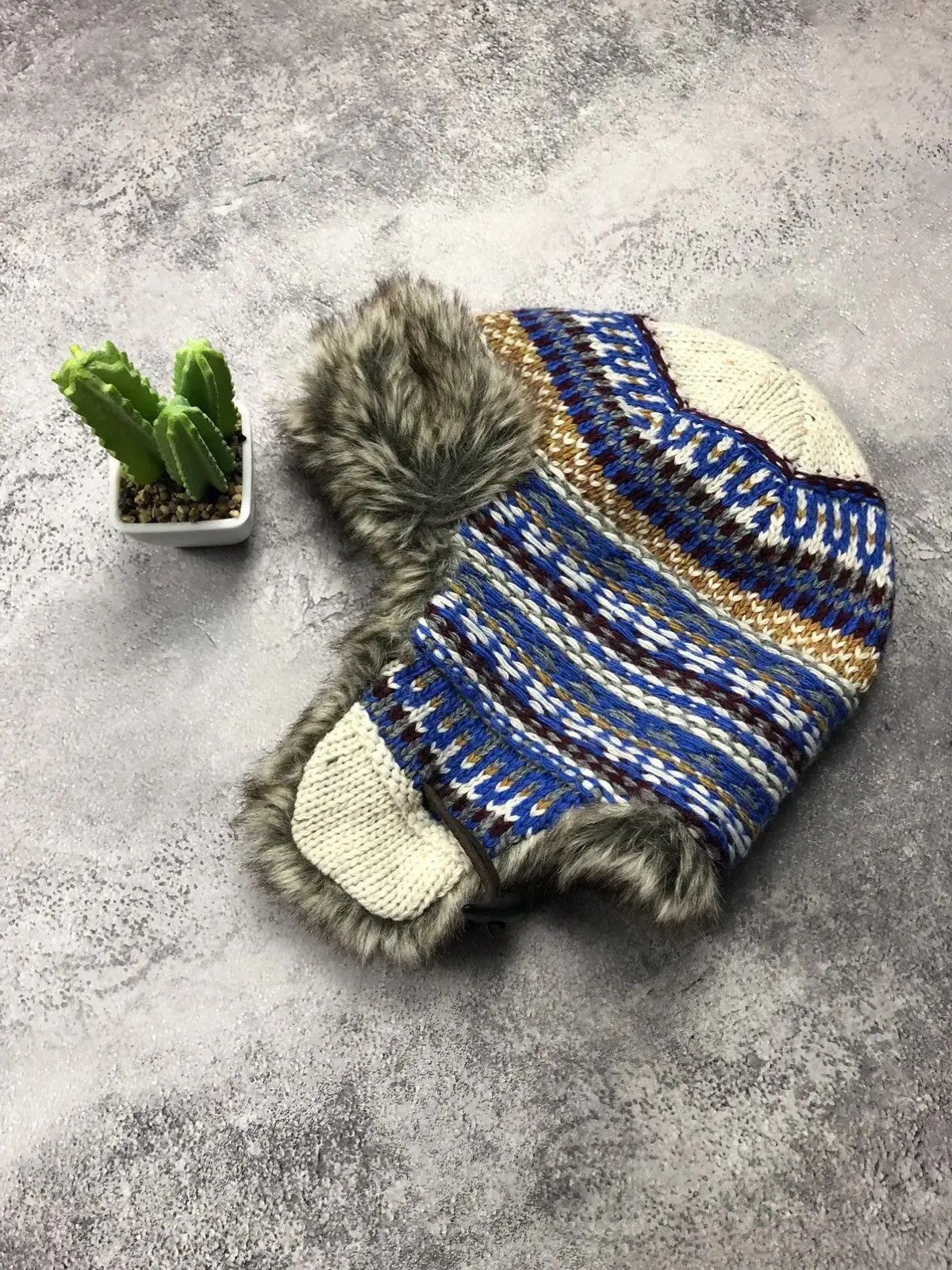 Japanese Brand USHANKA Hat Vintage Hype Mohair Streetwear Japans Style Y2k Size ONE SIZE - 1 Thumbnail