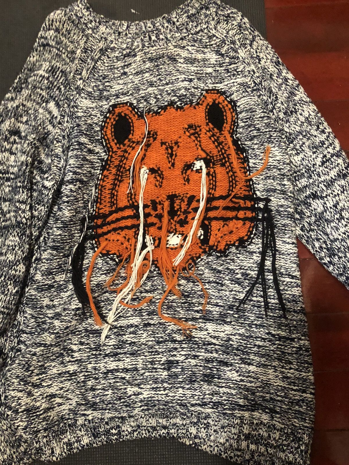 Kenzo Kenzo reversible inside out Tiger knit Size L / US 10 / IT 46 - 2 Thumbnail
