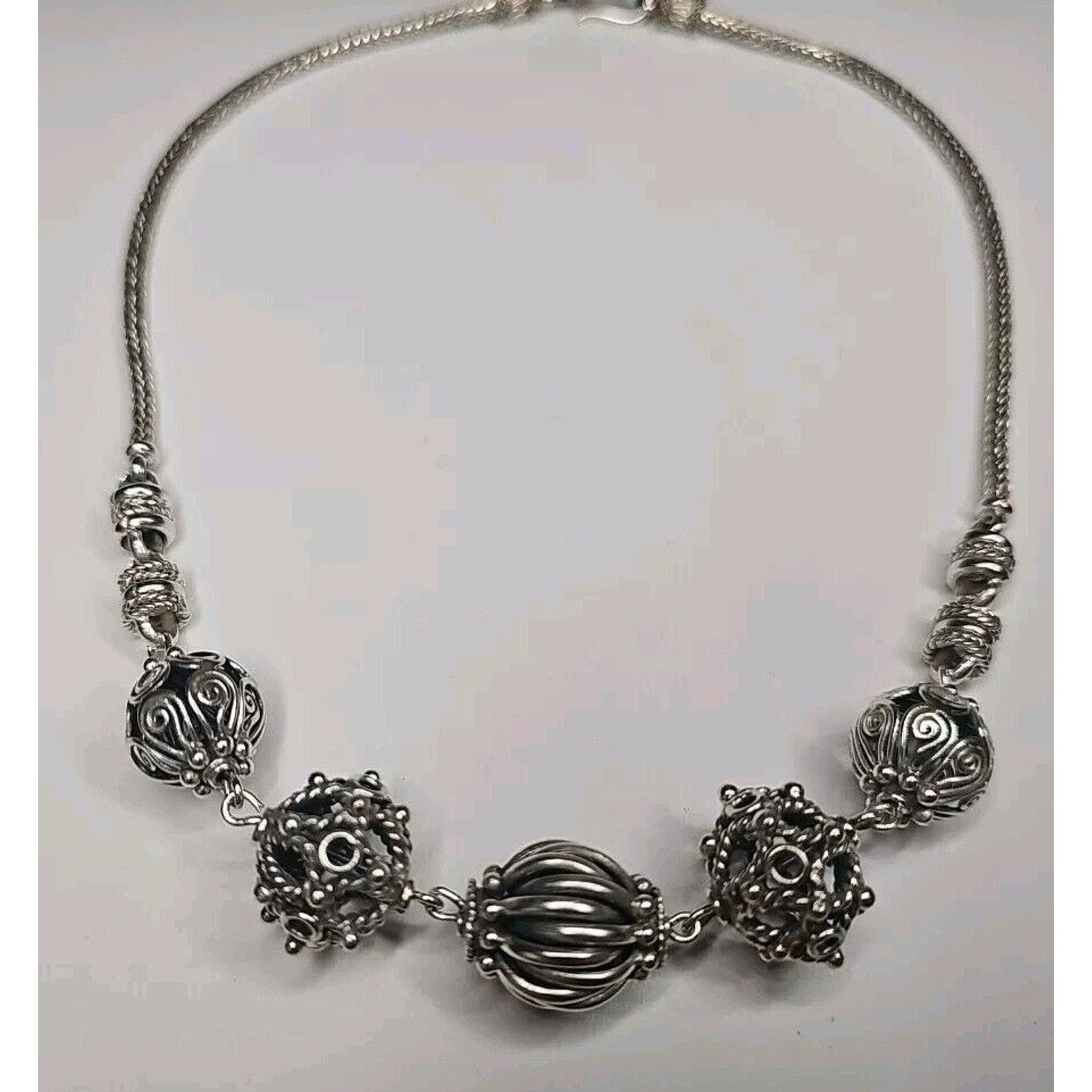 Sterling Silver Suarti Vintage Sterling Silver Chunky Bali Bead Necklace Size ONE SIZE - 2 Thumbnail
