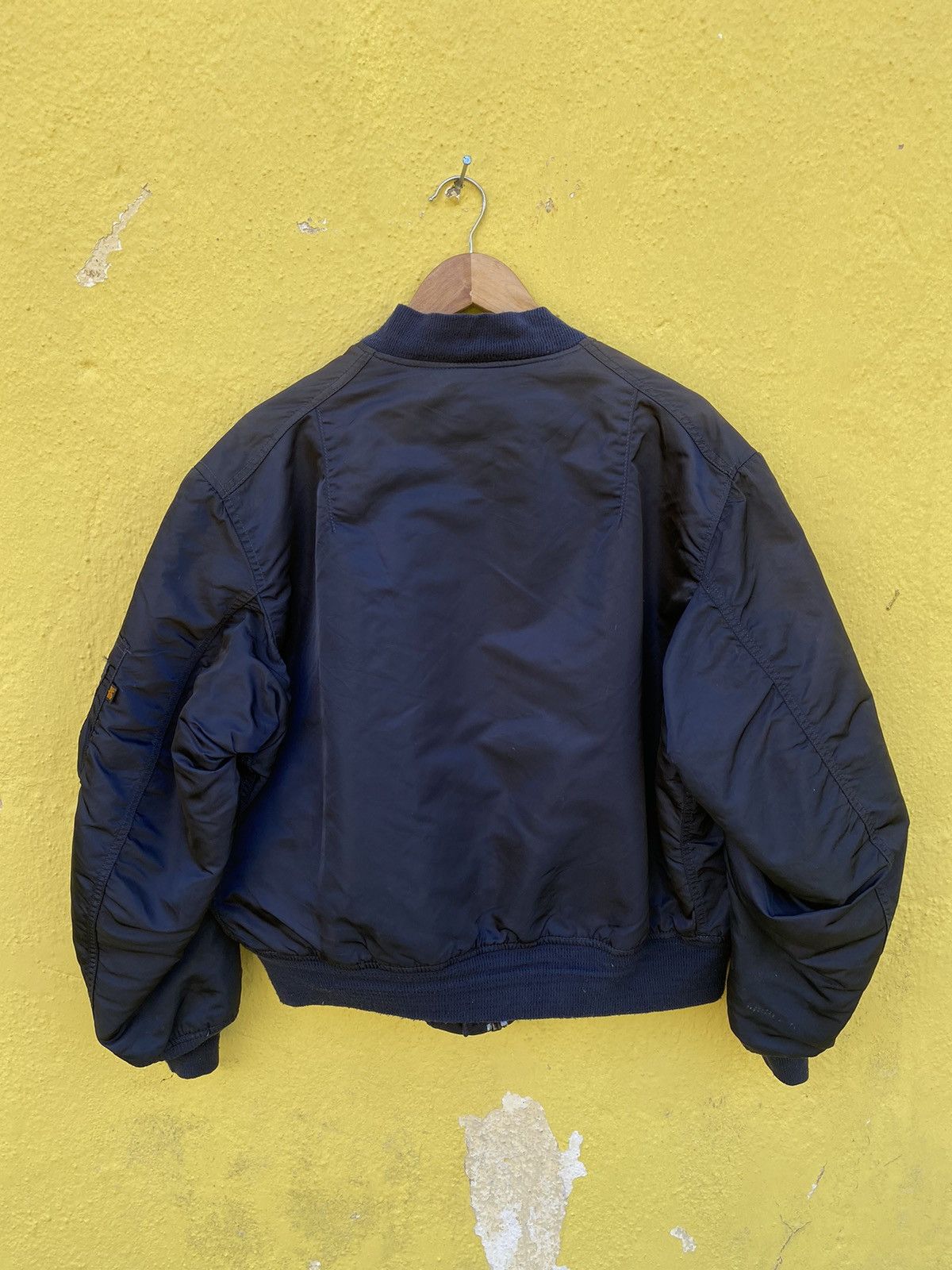 Alpha Industries × Vintage Vintage Alpha industries sunfaded bomber jacket Size US XL / EU 56 / 4 - 11 Thumbnail