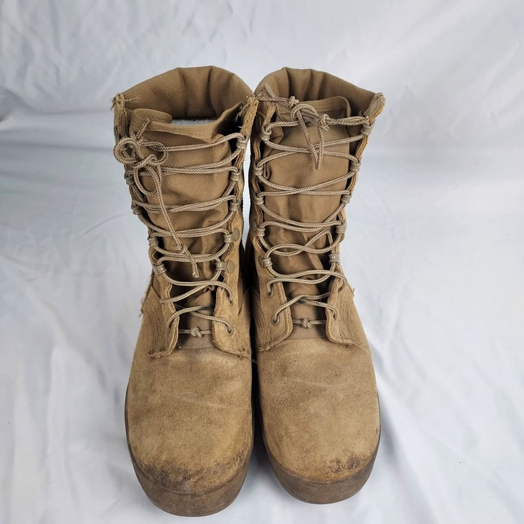 Vibram McRae US Military Desert Combat Boots Mens 5.5W Tan Vibram Sole USA Shoe Size US 6 / EU 39 - 7 Thumbnail