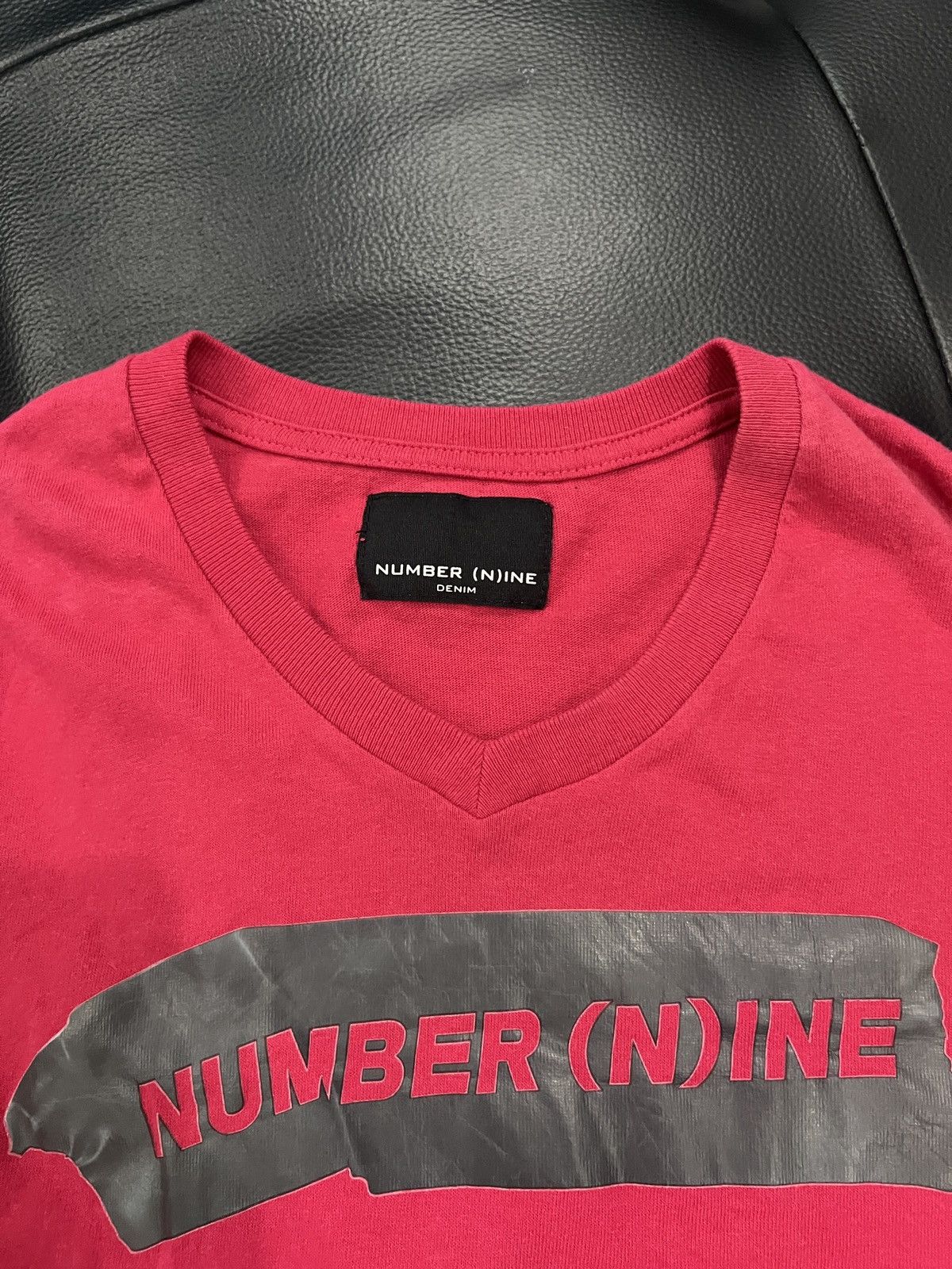 Number (N)ine Number (N)ine V-Neck Logo Patch T-Shirt Size US M / EU 48-50 / 2 - 8 Thumbnail