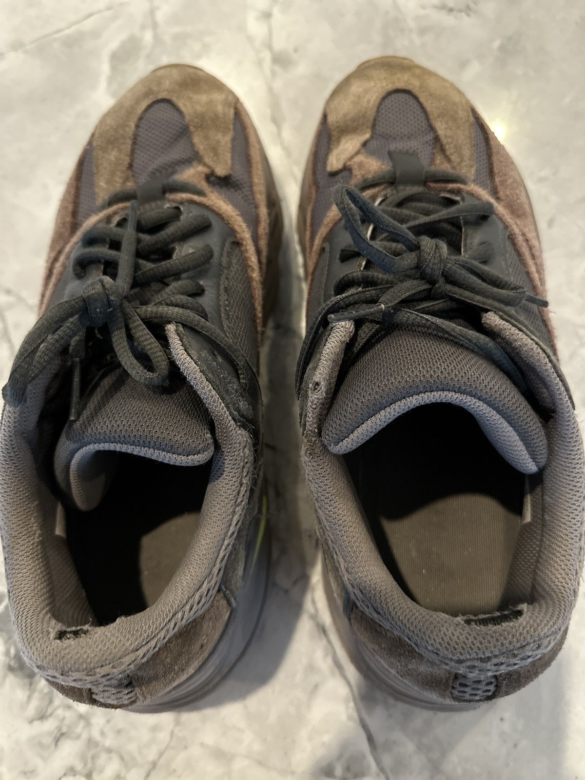 Adidas Yeezy 700 Mauve Size US 10.5 / EU 43-44 - 7 Thumbnail