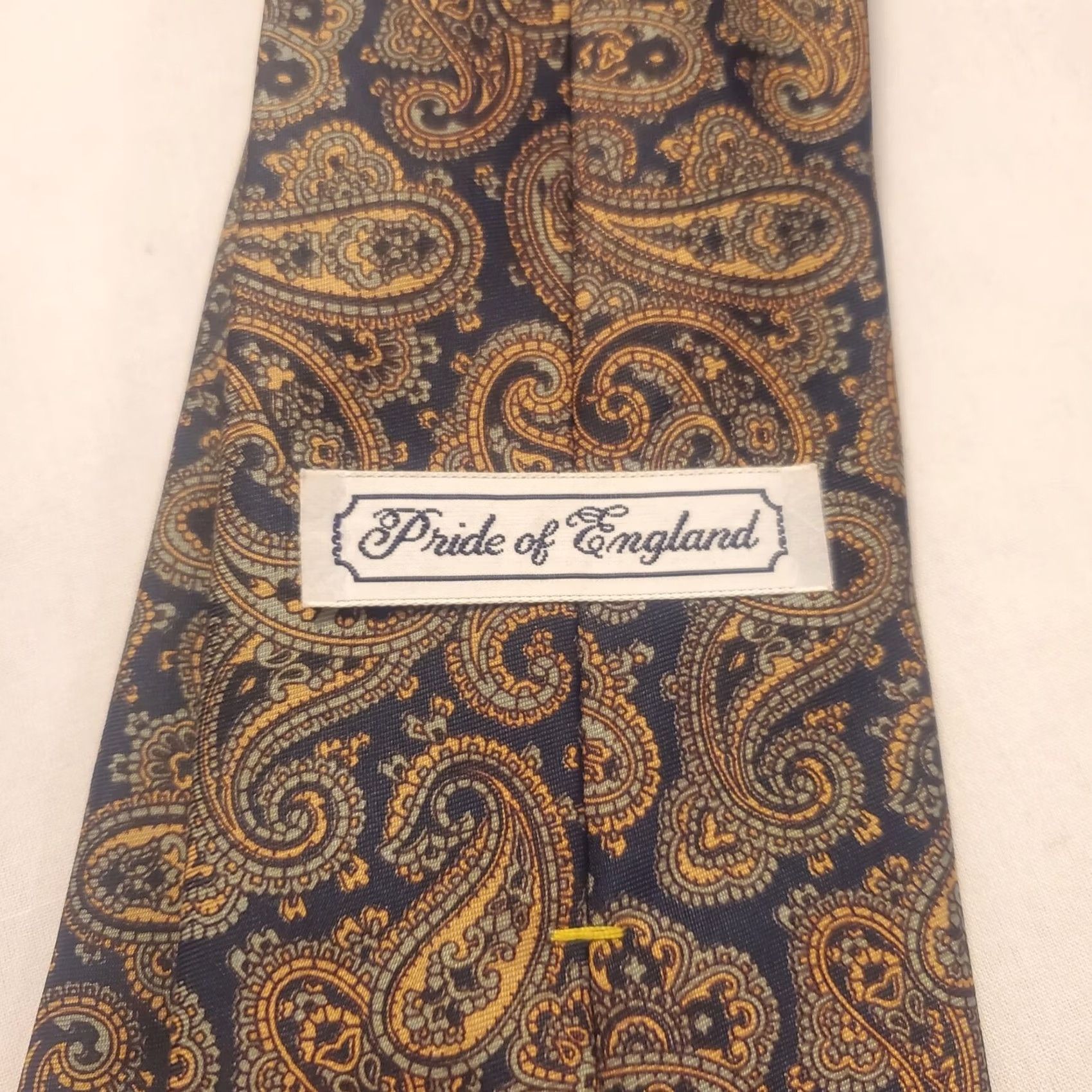 Vintage VINTAGE Pride Of England Bentley's Of So Cal Neck Tie Paisley Navy Blue Yellow Mens Size ONE SIZE - 3 Thumbnail