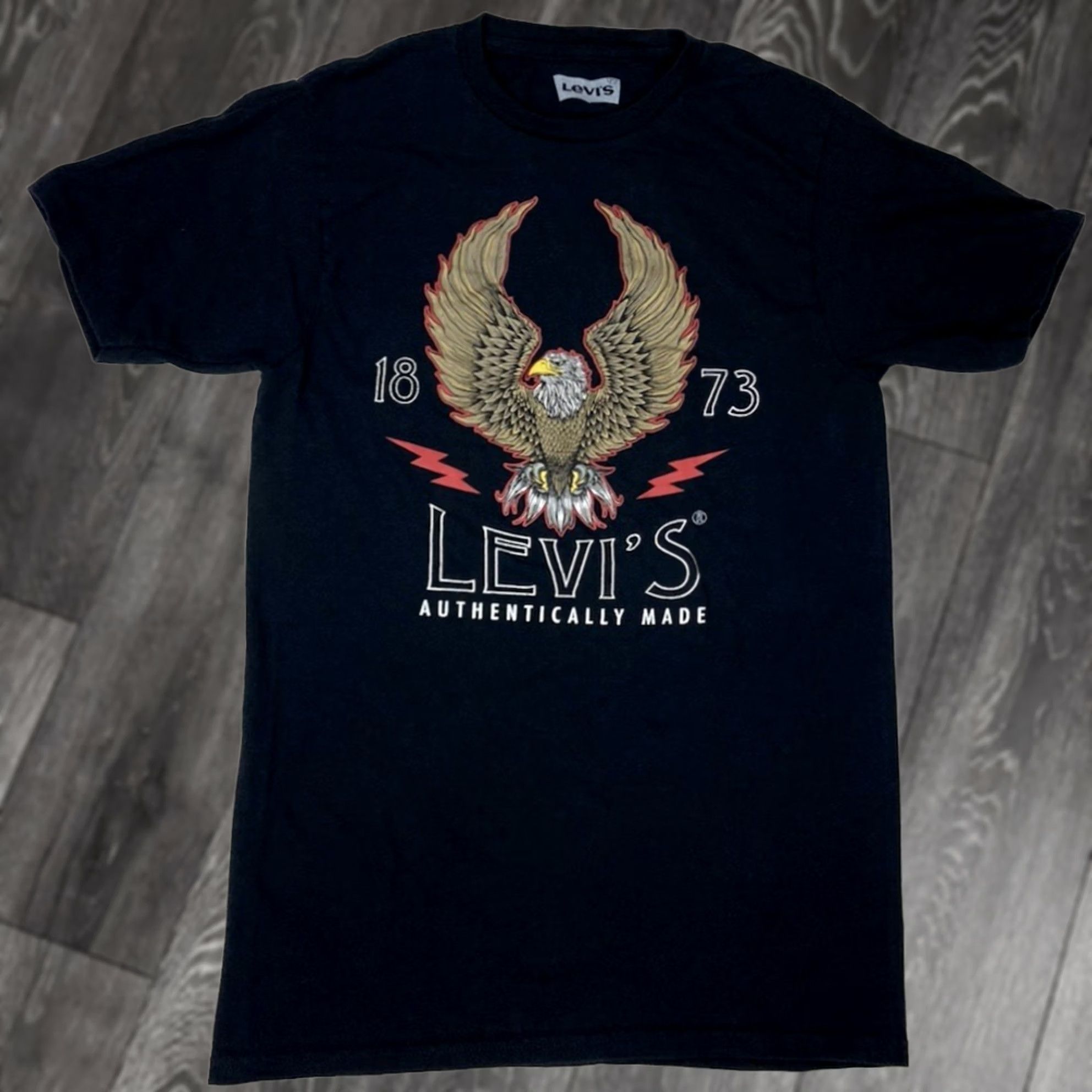 Levi's Levi’s Graphic T-shirt Men Small Black Short Sleeve Eagle Logo Crew Neck T-Shirt Regular Cotton All Seasons Vintage? Size US M / EU 48-50 / 2 - 1 Thumbnail