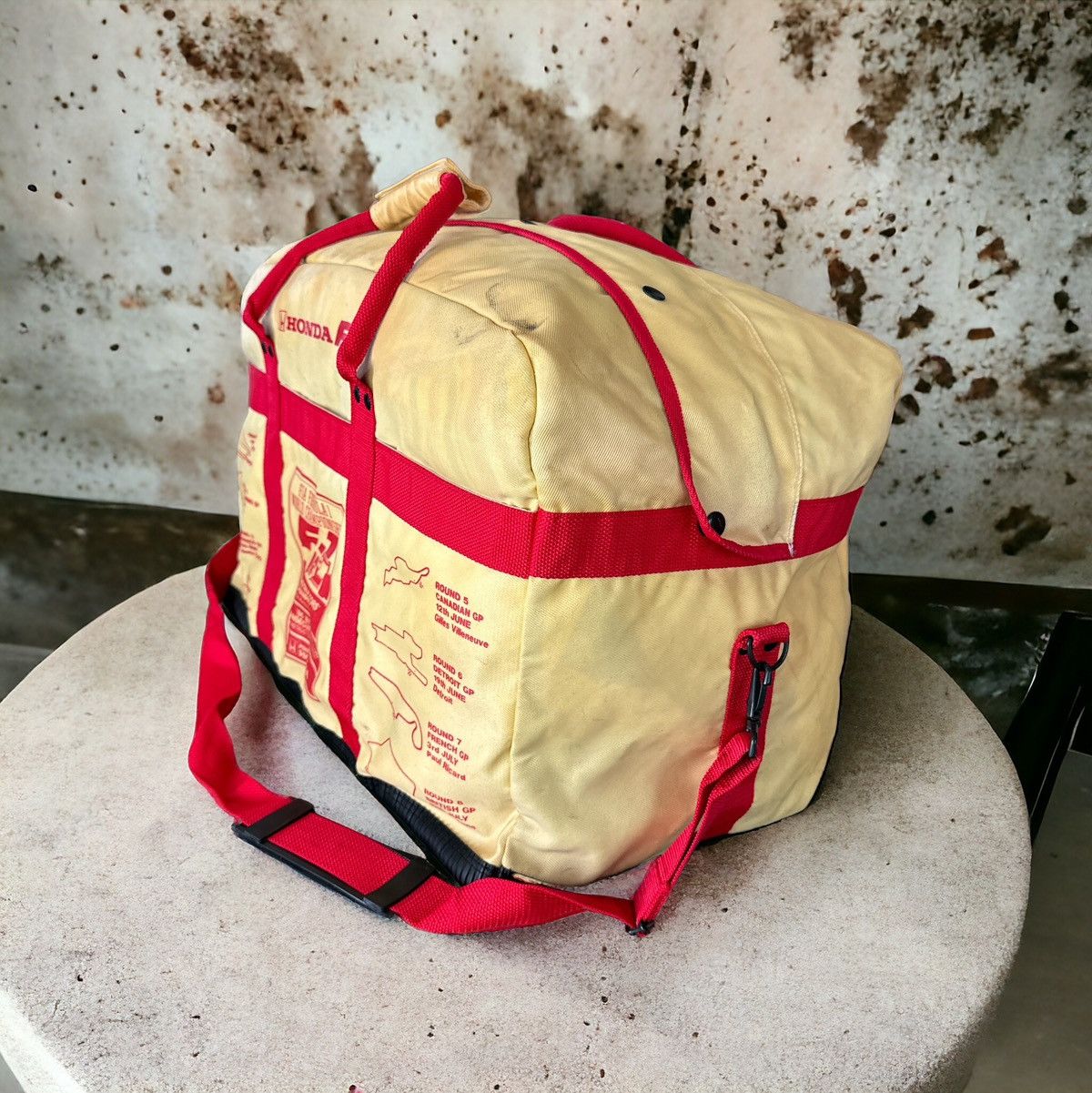 Formula 1 × Honda × Marlboro 1988 FIA F-1 WORLD CHAMPIONSHIP HONDA MARLBORO MCLAREN BAG Size ONE SIZE - 2 Thumbnail