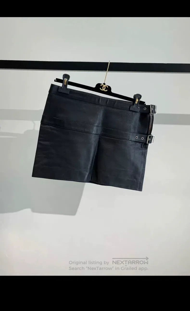 Saint Laurent Paris Saint Laurent Paris Black Cinch Waist Glossy Patent Leathe Size 37" - 4 Thumbnail