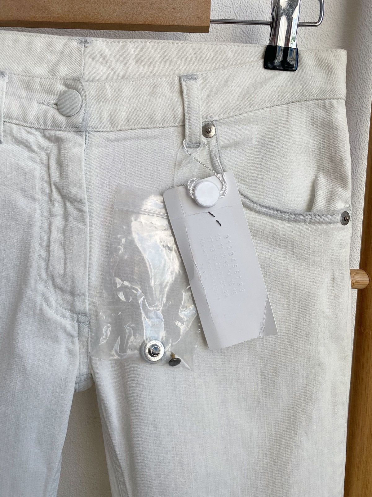 Maison Margiela Maison Margiela Jeans Size 26" / US 2 / IT 38 - 6 Thumbnail