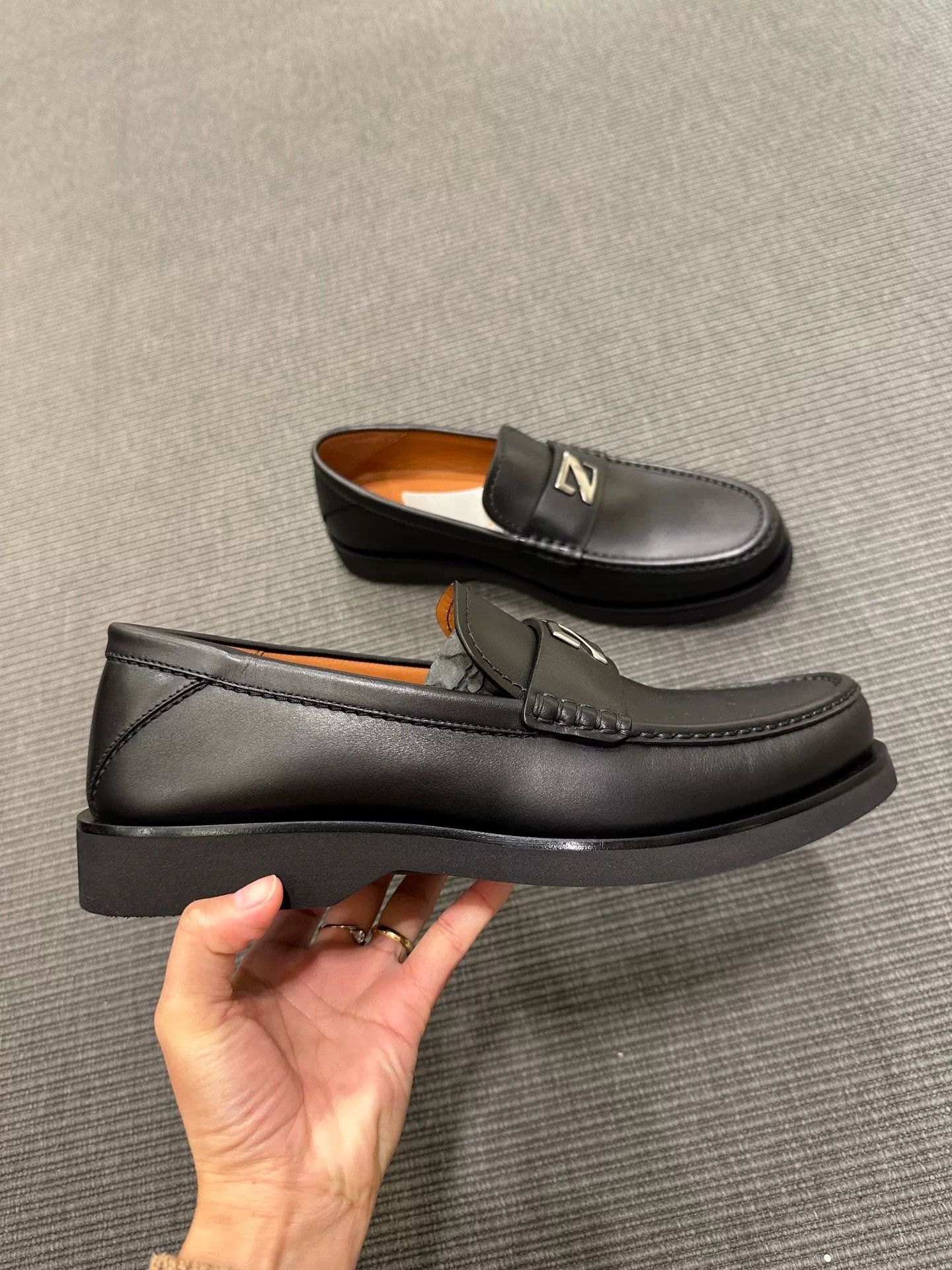 Ermenegildo Zegna Zegna Black Leather Men's Loafers Size US 10 / EU 43 - 6 Thumbnail