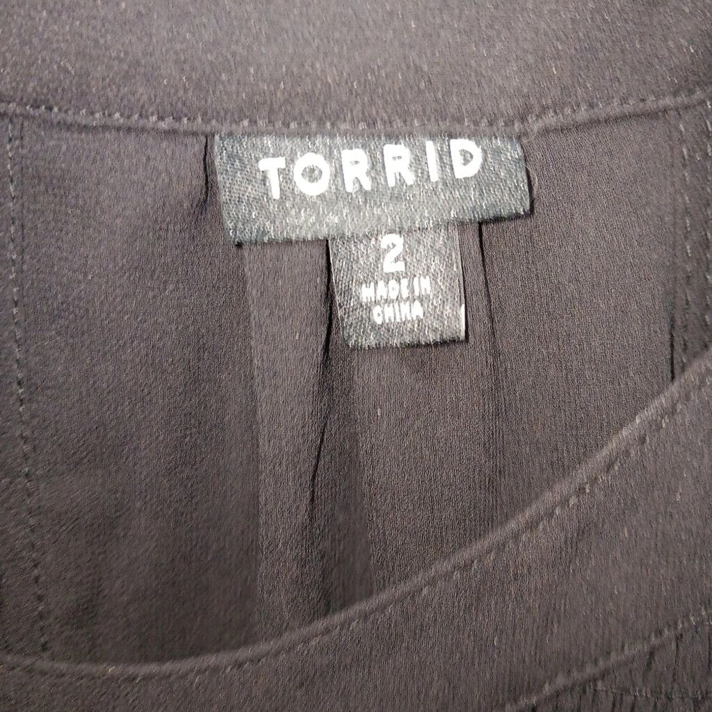 Torrid Torrid goddess neckline, black top, 2x, nwot Size XL / US 12-14 / IT 48-50 - 2 Thumbnail