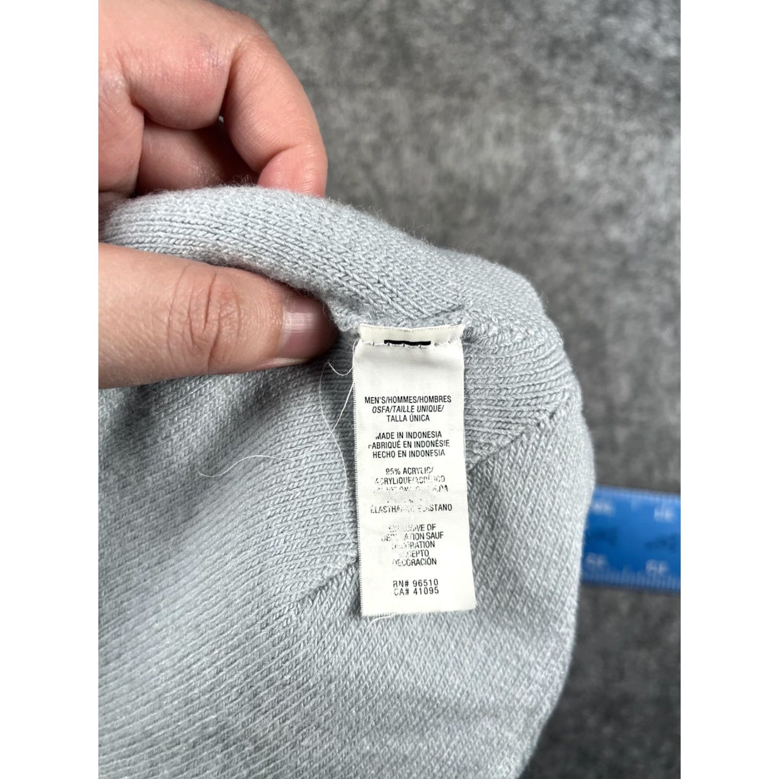 Under Armour Under Armour Hat Beanie Mens One Size Gray Knit Logo Stretch Winter Size ONE SIZE - 7 Thumbnail