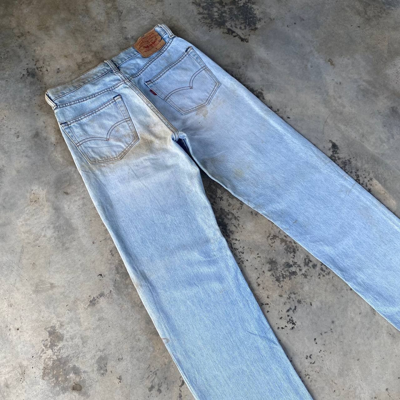 Levi's Vintage Clothing W28" VINTAGE LEVIS 503 YEAR 1989 LIGHTWASH DIRTY GRUNGE JEAN Size US 28 / EU 44 - 12 Thumbnail