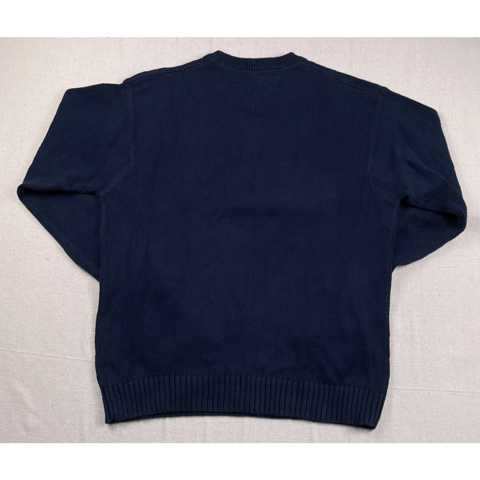 Tommy Hilfiger VINTAGE Tommy Hilfiger Mens Sweater Sz XL Navy Blue Crest Knit Crewneck Classic Golf Sweatshirt Size US XL / EU 56 / 4 - 2 Thumbnail