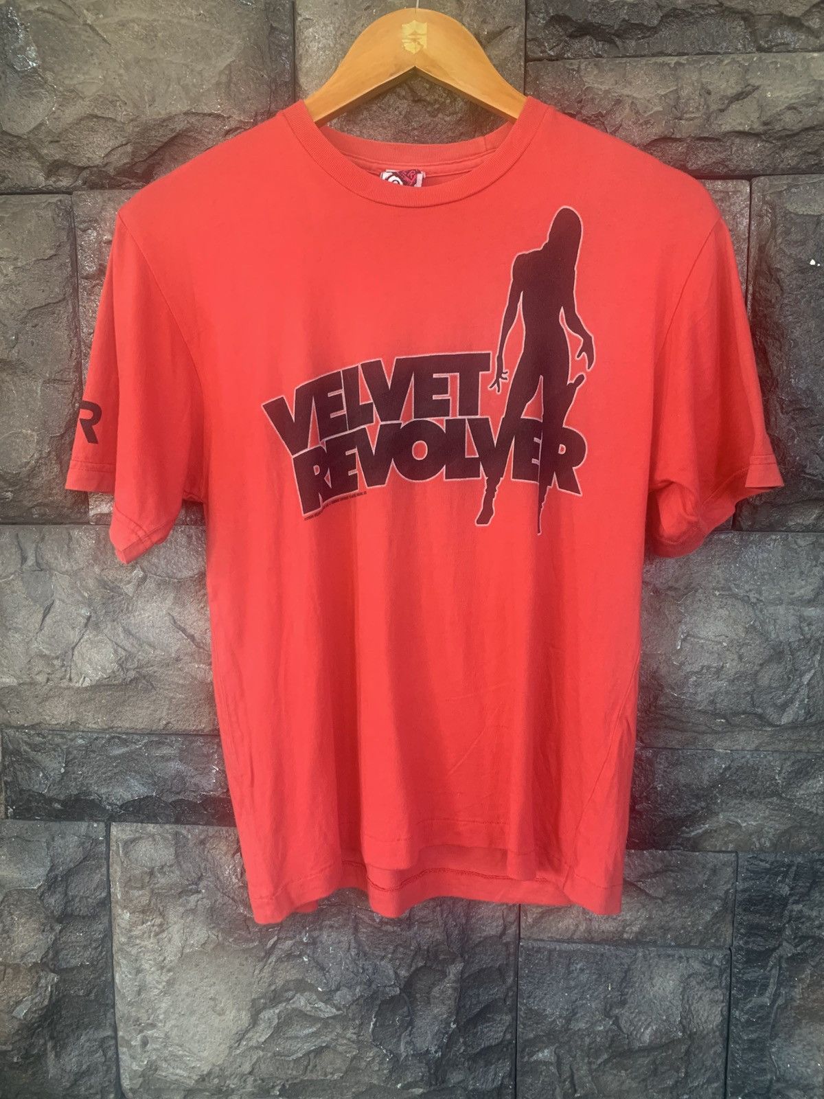 Band Tees × Vintage Vintage 2005 Velvet Revolver Supergroup Band T shirt Size US S / EU 44-46 / 1 - 1 Thumbnail
