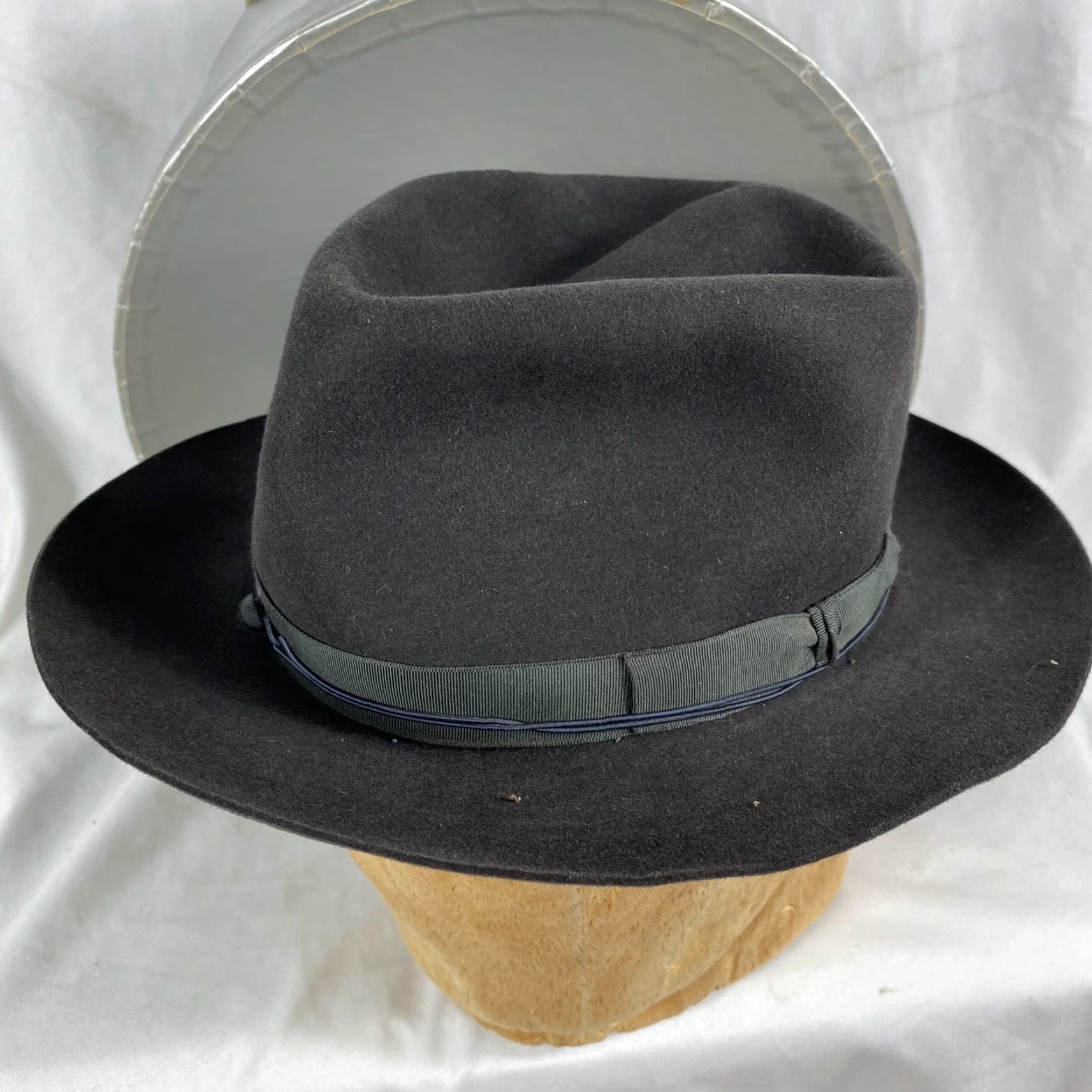 Vintage VINTAGE Nieman Marcus Rabbit Fur Fedora Hat w/ Box Size 7 Size ONE SIZE - 2 Thumbnail