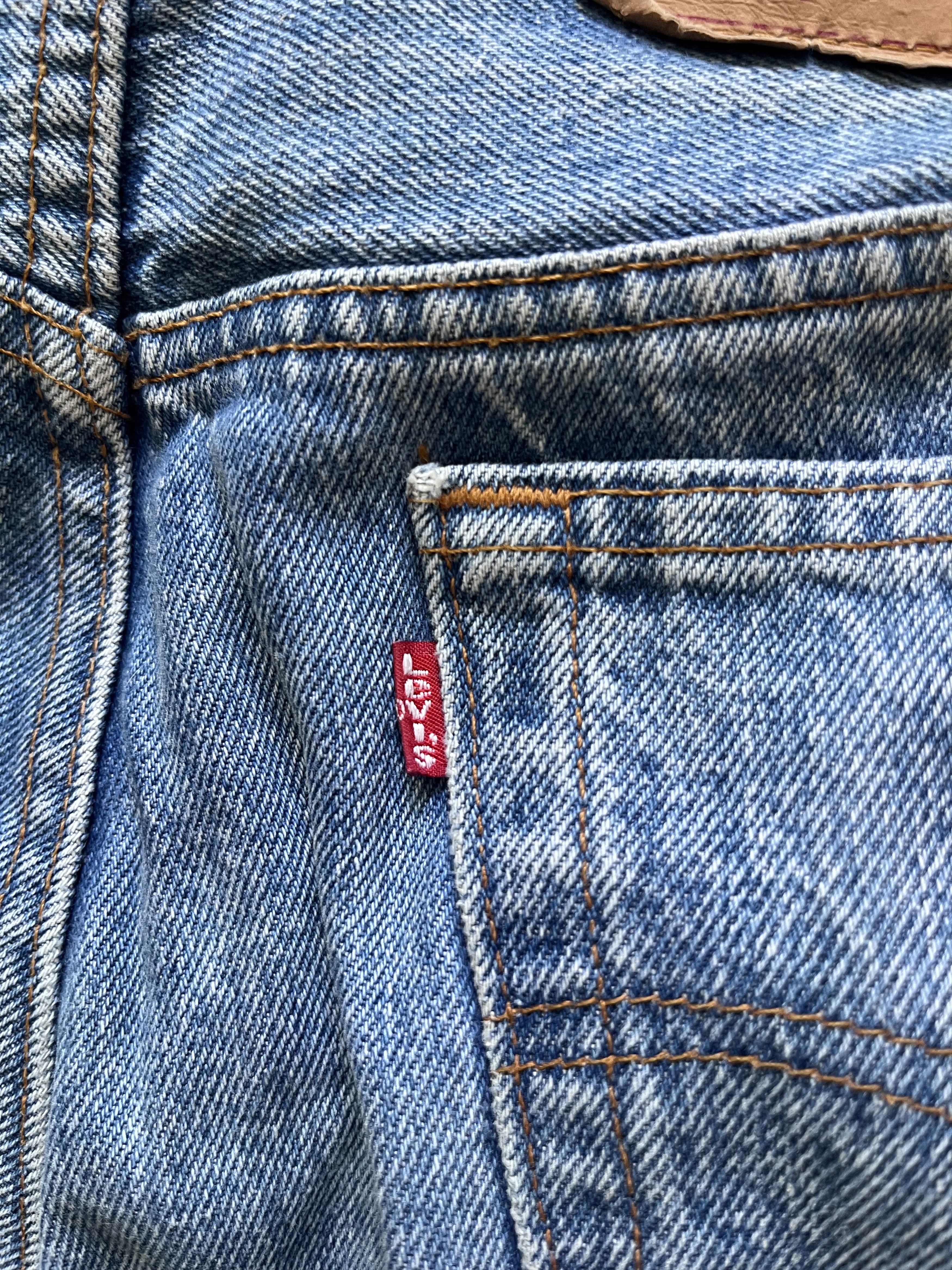 Levi's Levi’s 501 Men’s Jeans W34 L30 – Made in USA 1980s – Vintage Size US 34 / EU 50 - 6 Thumbnail