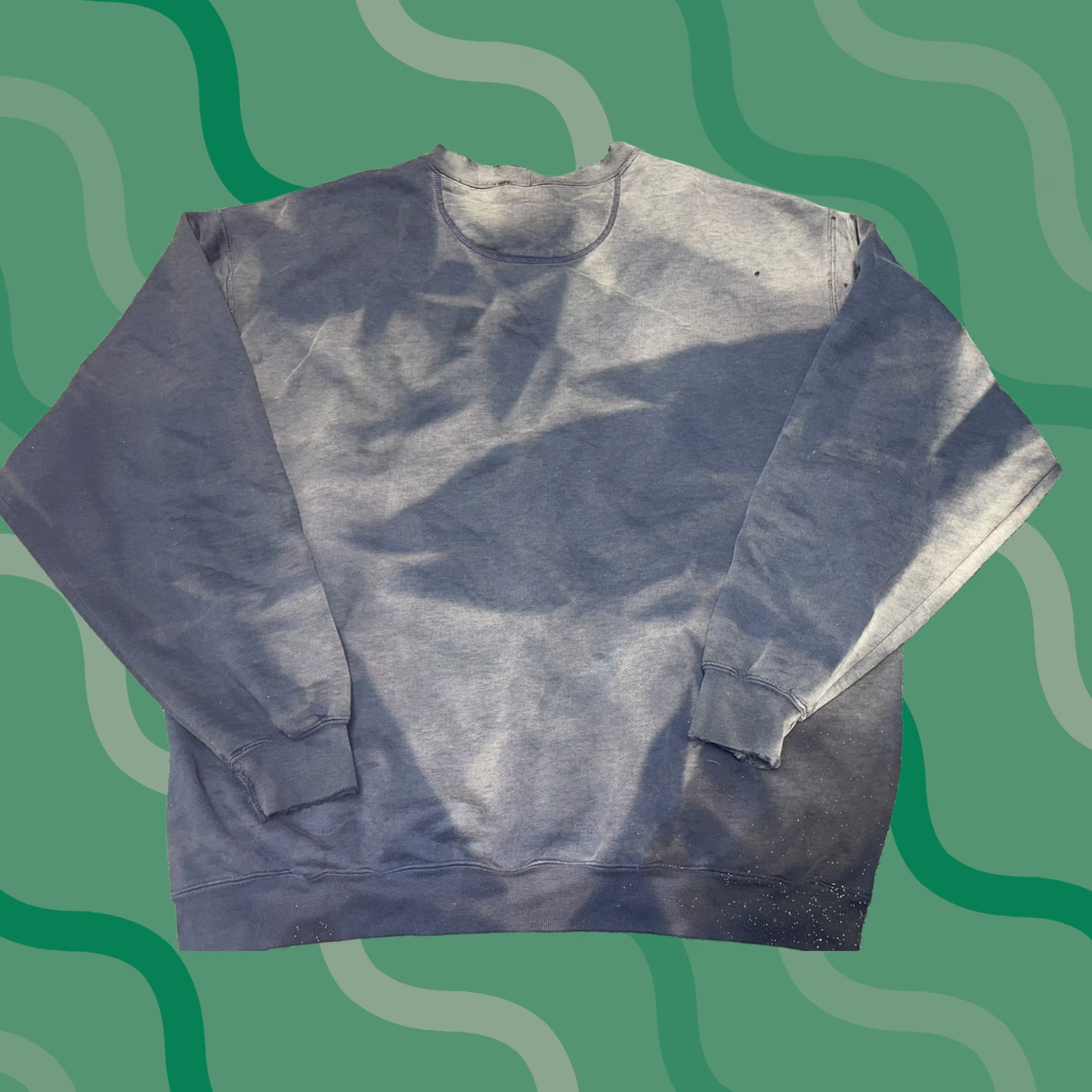 Thrasher VINTAGE Unbranded Sweatshirt Crewneck XL Blue 50/50 Cotton Polyester Fleece Distressed Gradient Fade 80s 90s Grunge Streetwear Crewneck Mens Size US XL / EU 56 / 4 - 1 Thumbnail