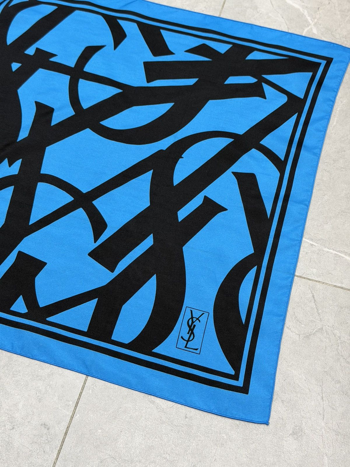 Saint Laurent Paris SAINT LAURENT Tom Ford 2002 Silk Bandana Logo Scarf Hedi ysl Size ONE SIZE - 5 Thumbnail