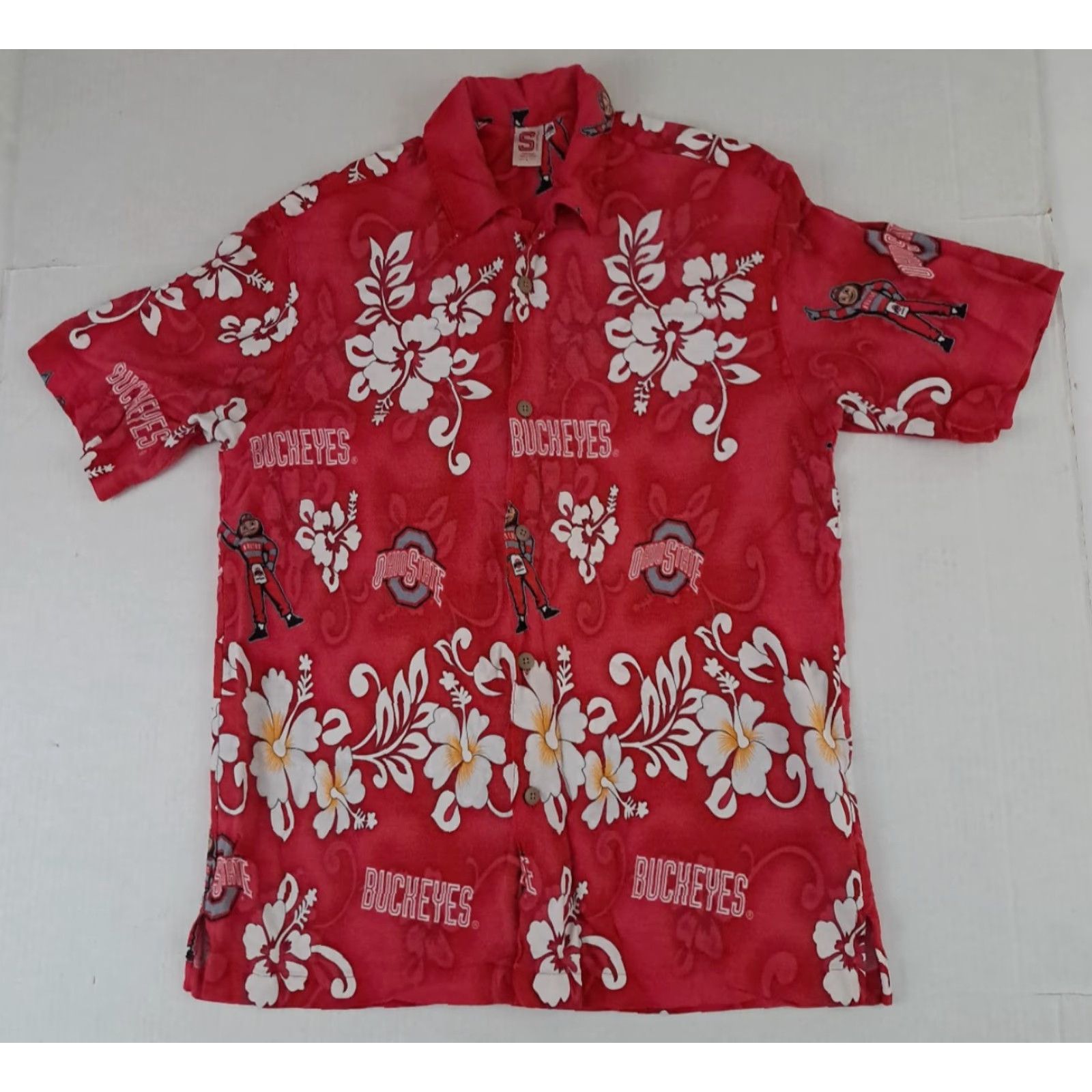 Vintage Vintage Spike Sports Button-Up Shirt Red Floral Short Sleeve Collared 21in Chest Unisex Adults L Boyds Buckeyes Woody Football Summer Casual Size US L / EU 52-54 / 3 - 2 Thumbnail