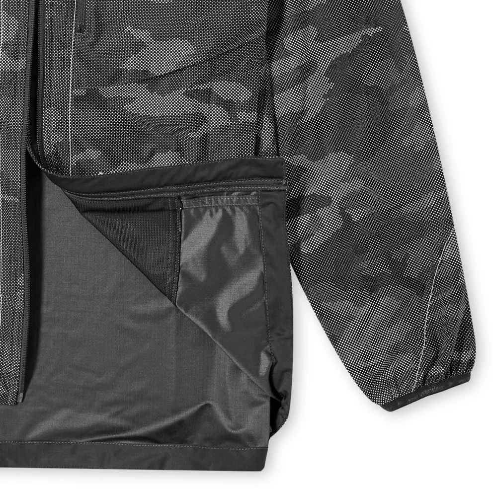 And Wander AND WANDER REFLECTIVE RASCHEL RIPSTOP JACKET Size US XL / EU 56 / 4 - 2 Thumbnail