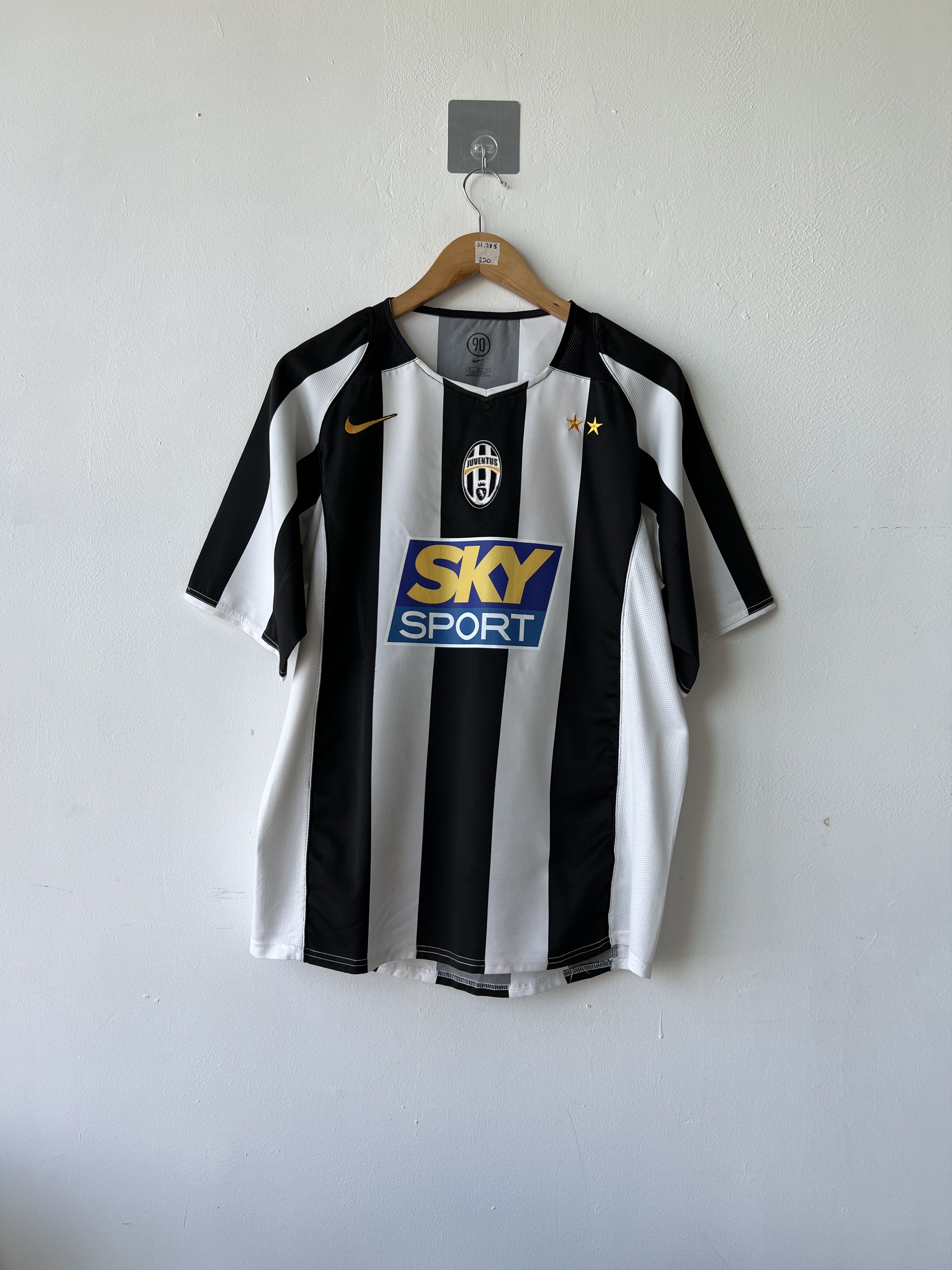 Nike (M) Juventus 2004-05 Home Kit Nedved #11 Size US M / EU 48-50 / 2 - 2 Thumbnail