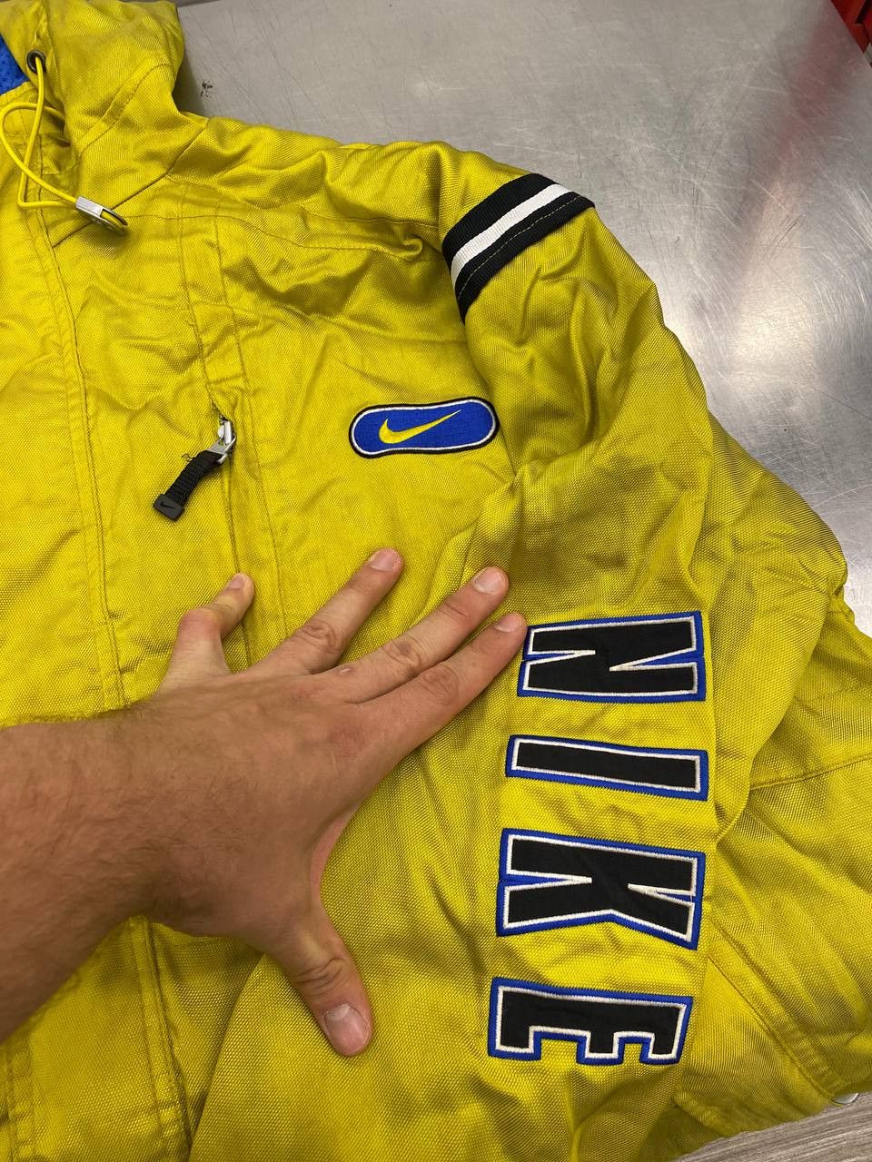 Nike × Vintage NIKE VINTAGE LIGHT JACKET Size US L / EU 52-54 / 3 - 2 Thumbnail