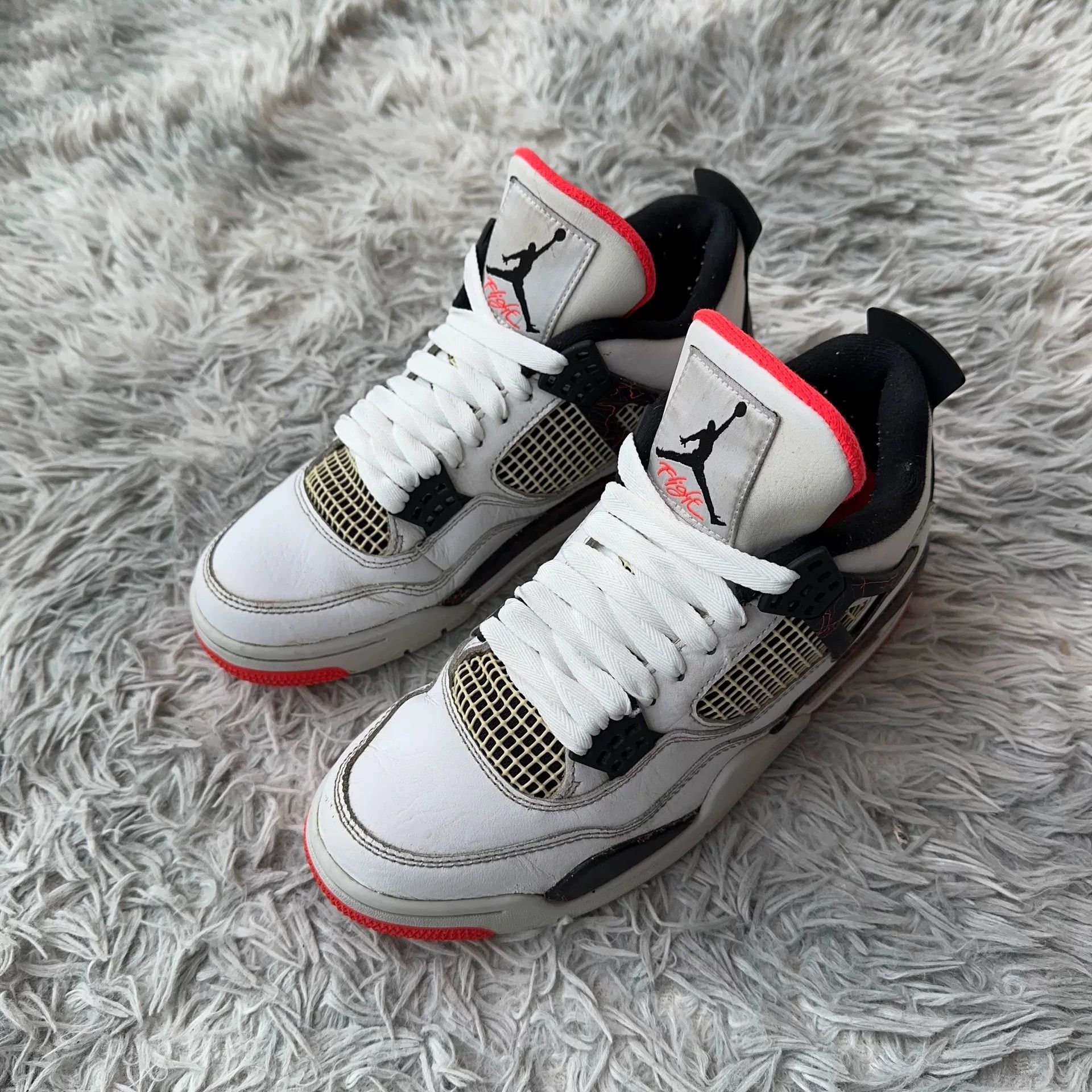 Nike Nike Lowtop Sneakers 41 Men Size US 8.5 / EU 41-42 - 1 Thumbnail