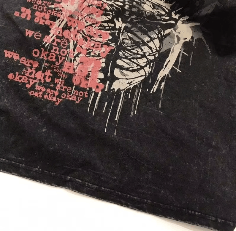 Japanese Brand 17 Gothic Skull Graphic Printed T-Shirt Size US M / EU 48-50 / 2 - 8 Thumbnail
