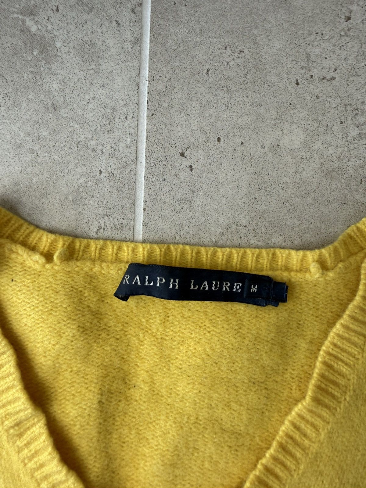 Polo Ralph Lauren Vintage Polo Ralph Lauren V-neck Knit Sweater Jumper Size M / US 6-8 / IT 42-44 - 3 Thumbnail