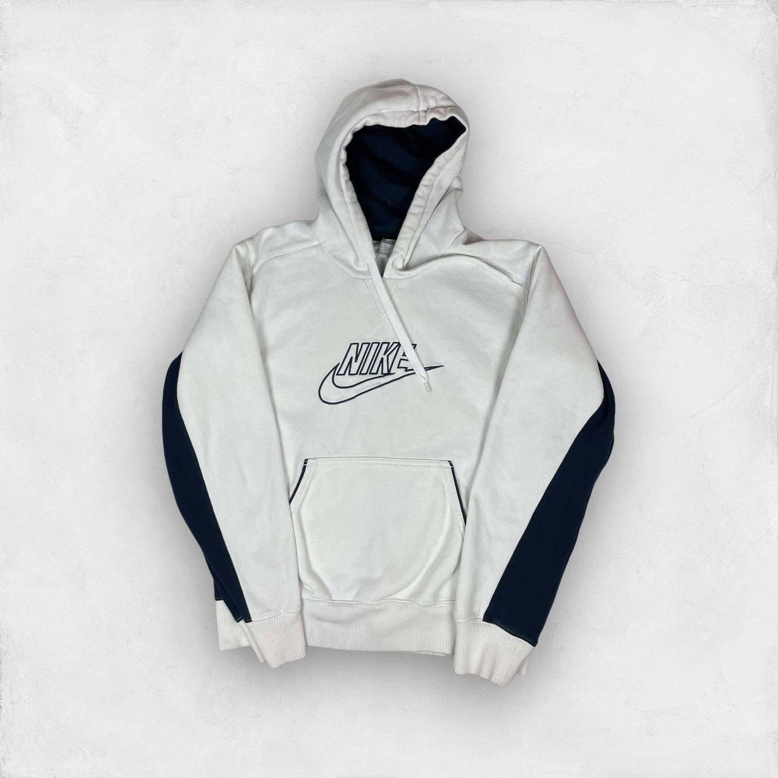 Nike × Vintage Vintage Nike Men's White Spellout Fleece Lined Hoodie Small Size US S / EU 44-46 / 1 - 1 Thumbnail