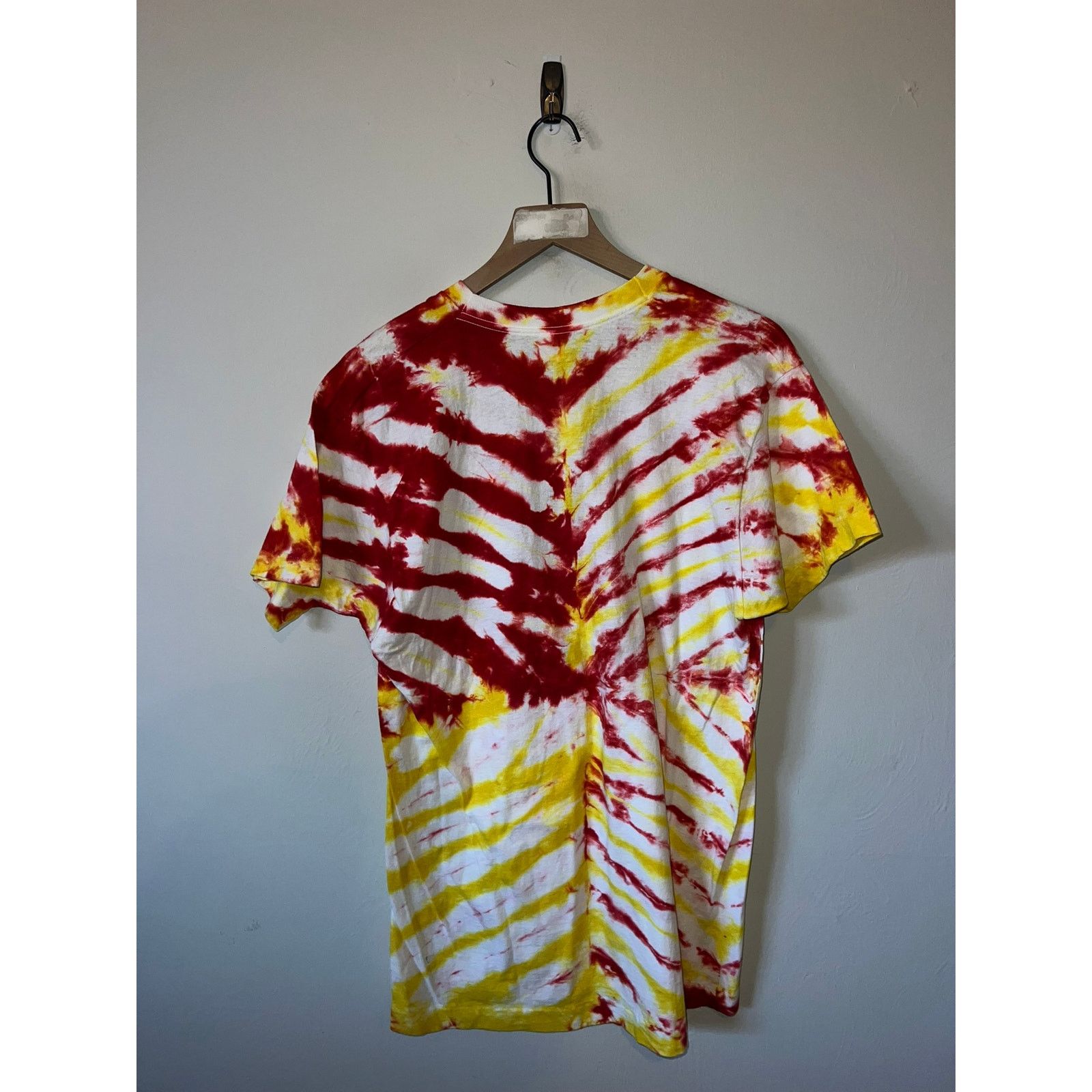 Fruit Of The Loom Vintage Tie Dye Shirt Fruit of The Loom Red VTG 80s 1980s L Size US L / EU 52-54 / 3 - 7 Thumbnail